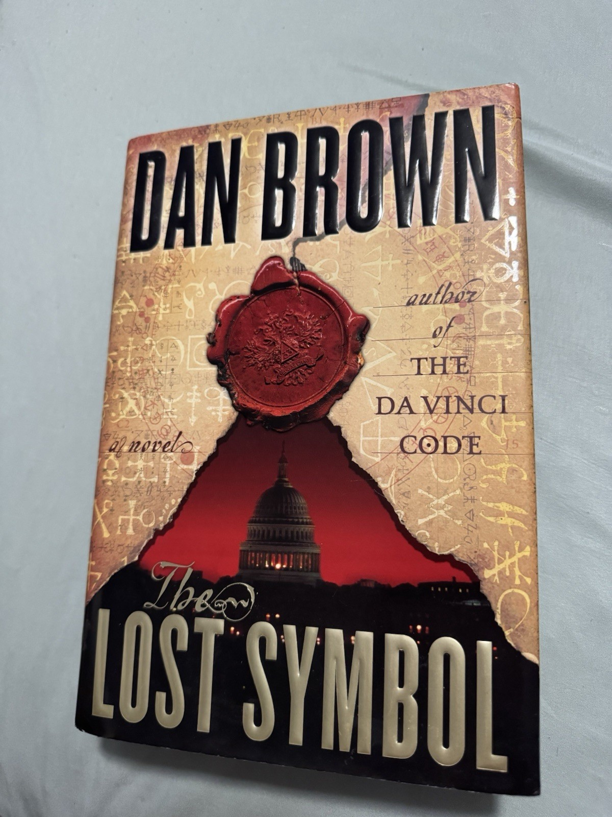 The Lost Symbol by Dan Brown Hardcover Robert Langdon Series w/ Dust Jacket