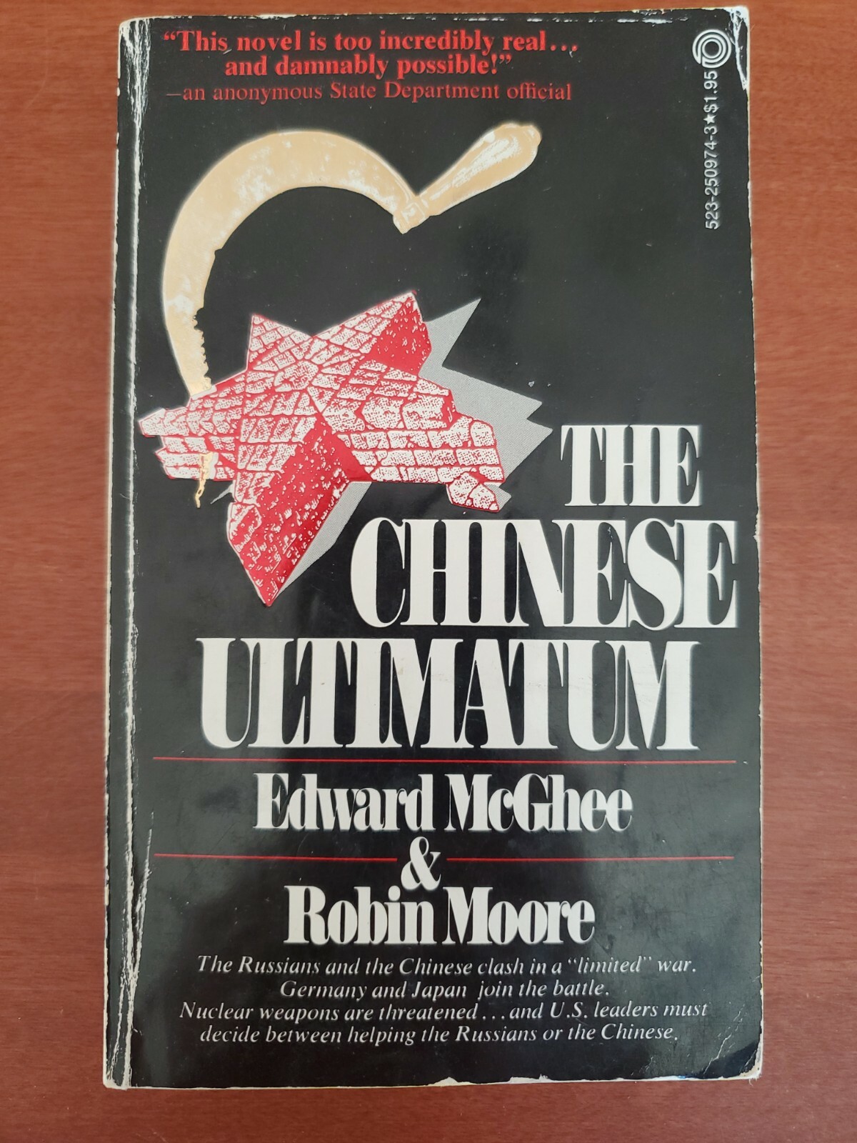 The Chinese Ultimatum by Edward McGhee & Robin Moore – Paperback