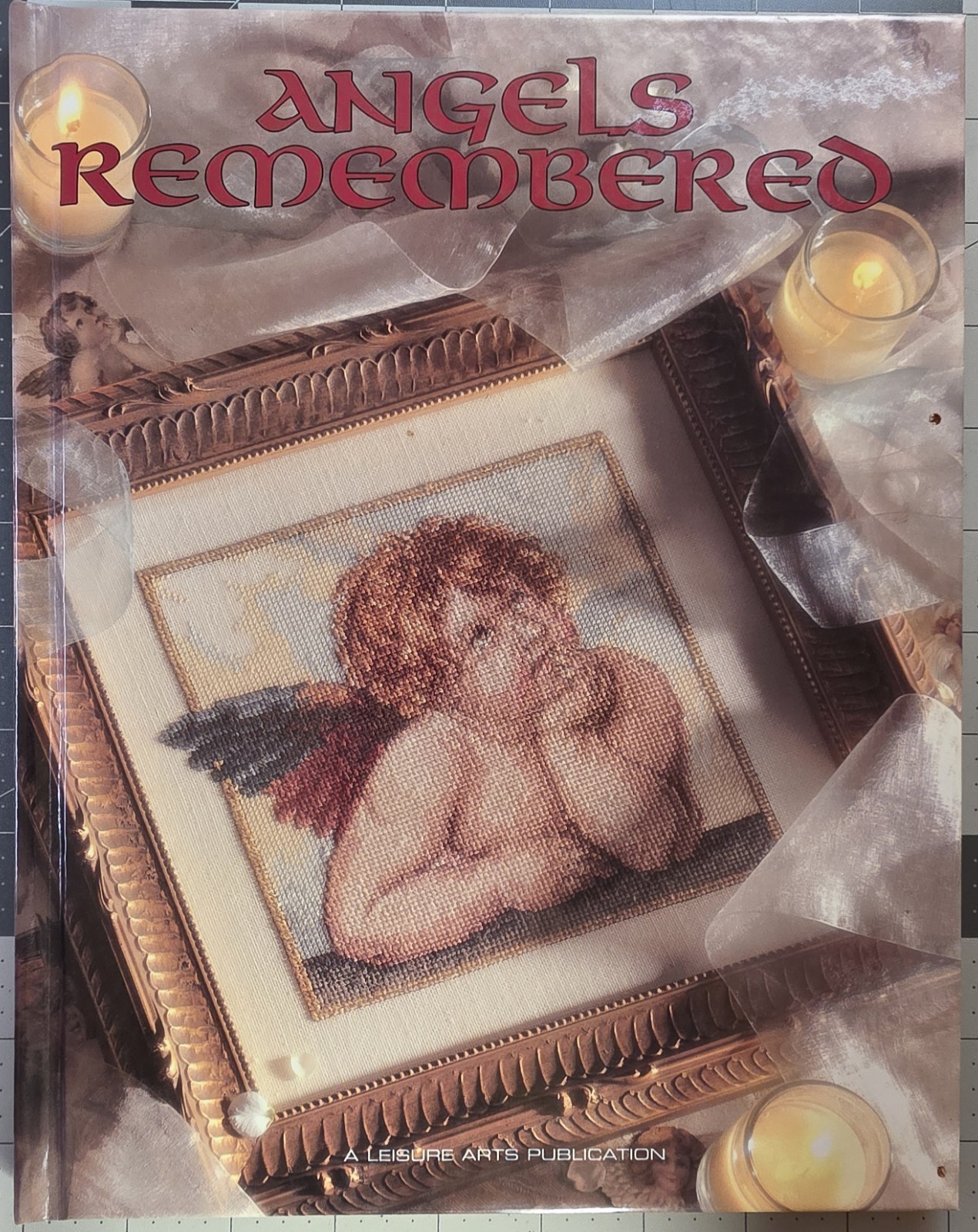 Angels Remembered – Christmas Remembered Book Eleven Leisure Arts, Inc