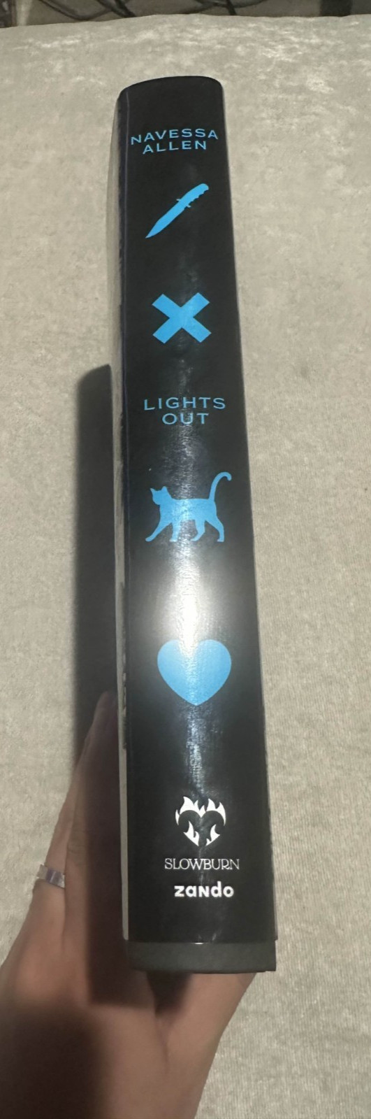 LIGHTS OUT COLLECTOR’S AFTER DARK EDITION HARDCOVER BOOK SIGNED NAVESSA ALLEN