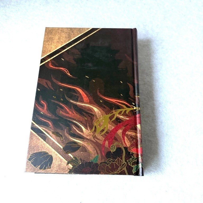 LitJoy Crate The Poppy War R.F. Kuang Special Edition Hardcover Gold Foil Edges