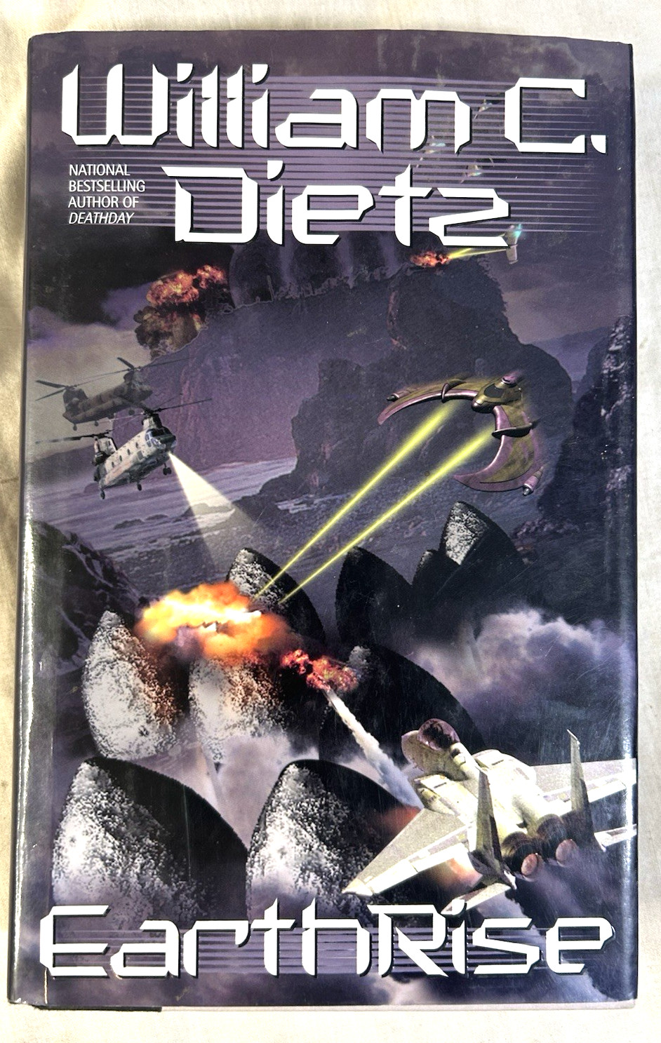 EarthRise by William C. Dietz 2002, Hardcover DJ Science Fiction