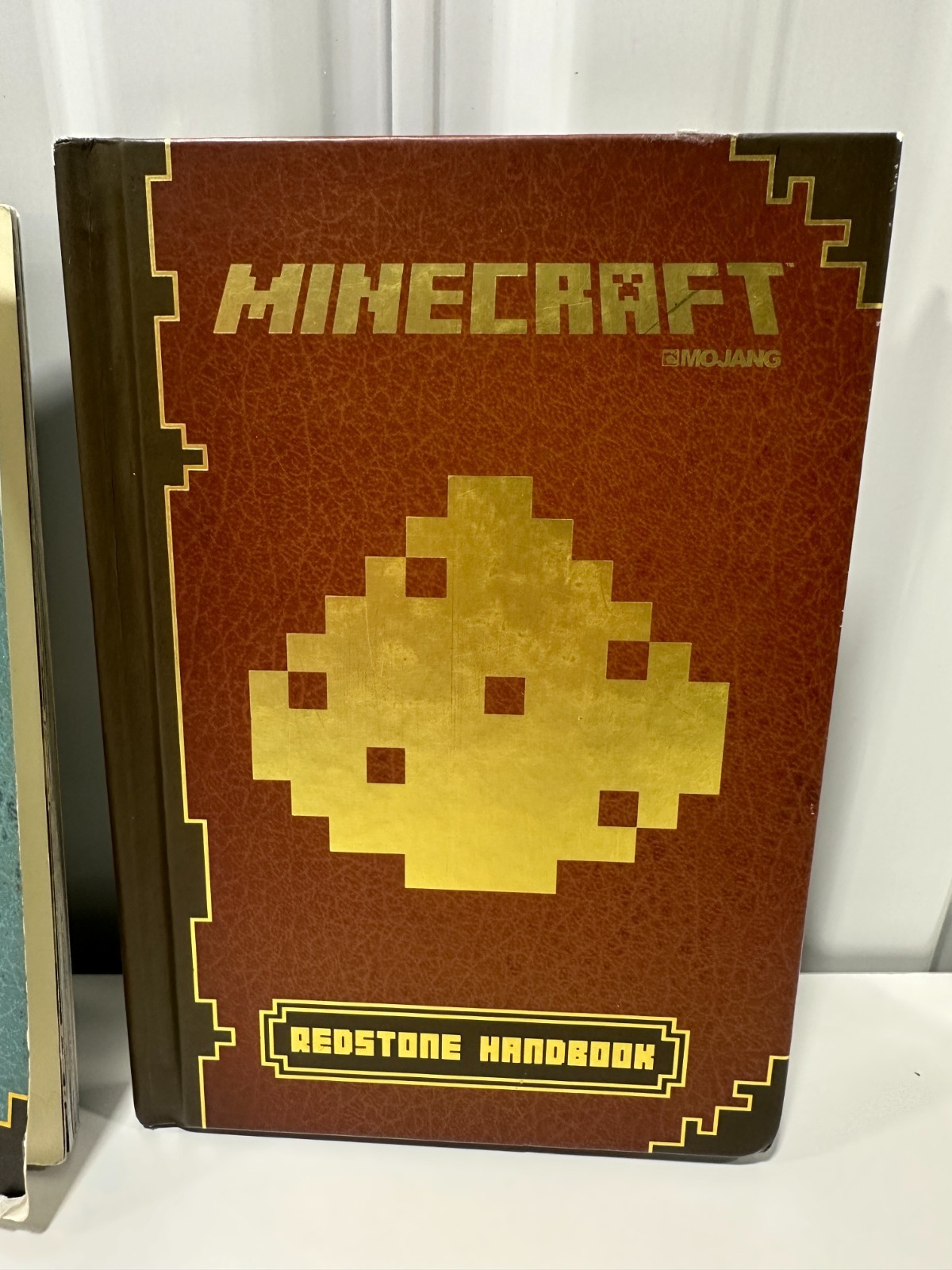 MINECRAFT HANDBOOKS REDSTONE & CONSTRUCTION