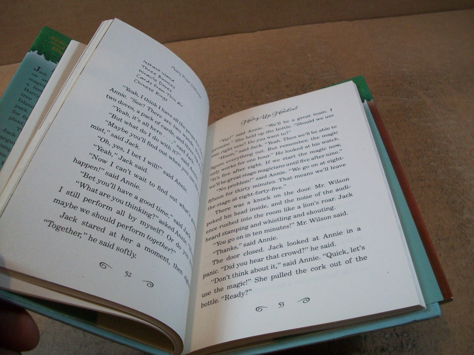 Magic Tree House Merlin Missions Ser.: Hurry up, Houdini! by Mary Pope…