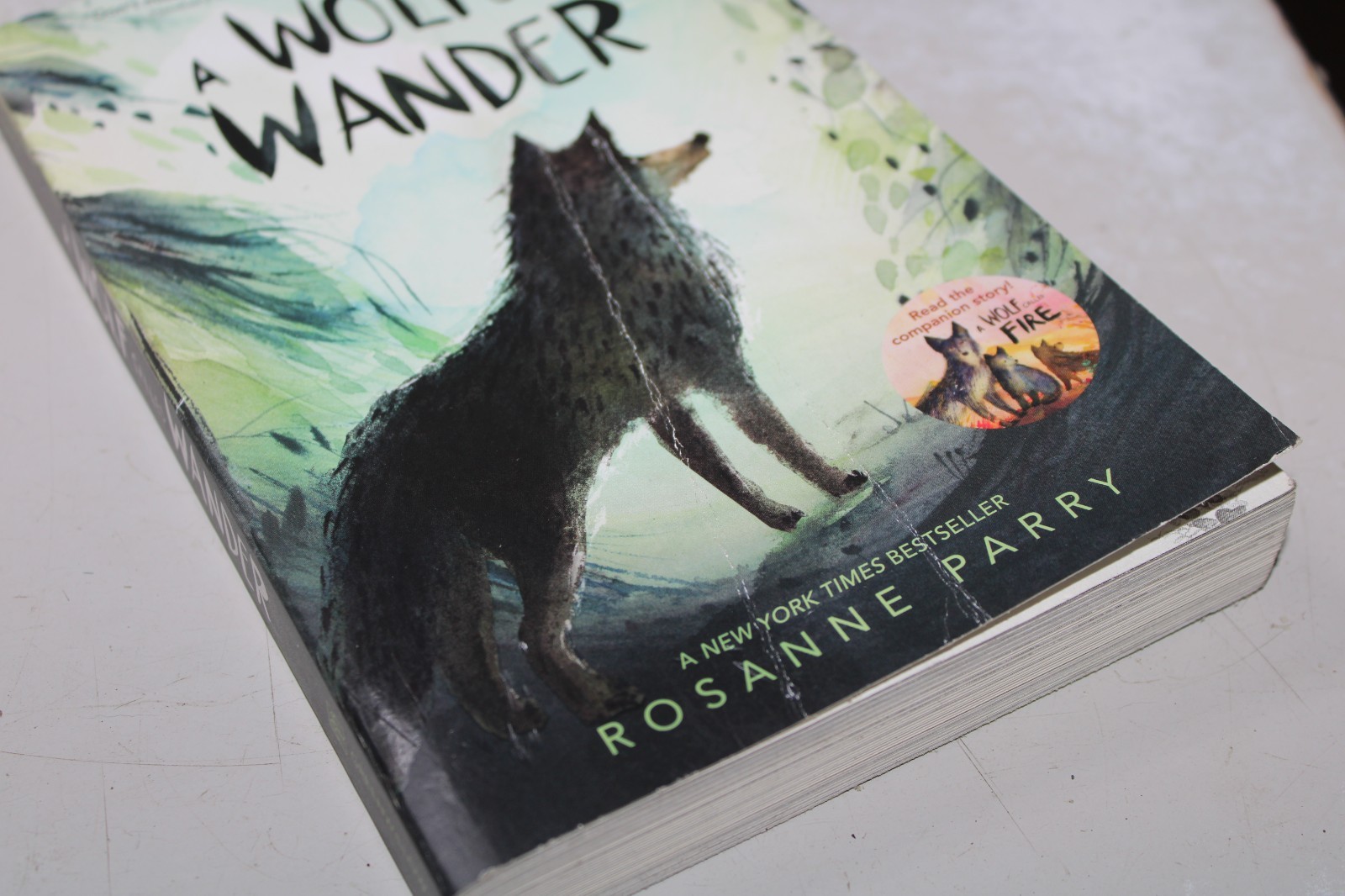 NEW: A WOLF CALLED WANDER – Rosanne Parry, Paperback Crease