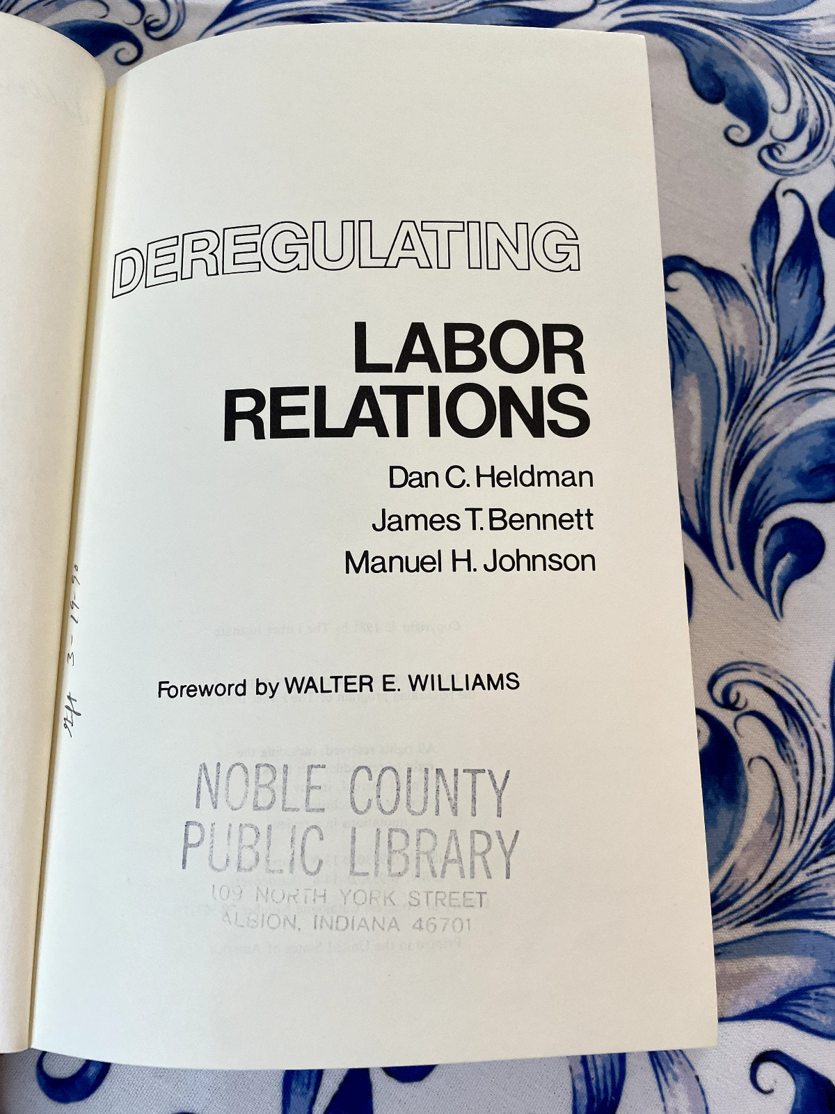 Deregulating Labor Relations, Dan C. Heldman, Hardback, ex-lib copy, Hardcover