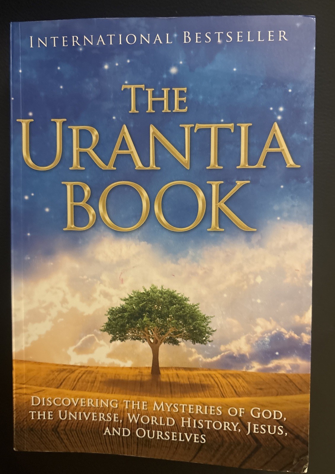 The Urantia Book: Revealing the Mysteries of God, the Universe, World Histor…