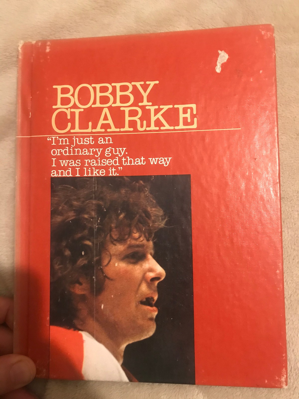 RARE-1977 Bobby Clarke-HC-bio-book for kids-NHL-Philadelphia Flyers-ice hockey