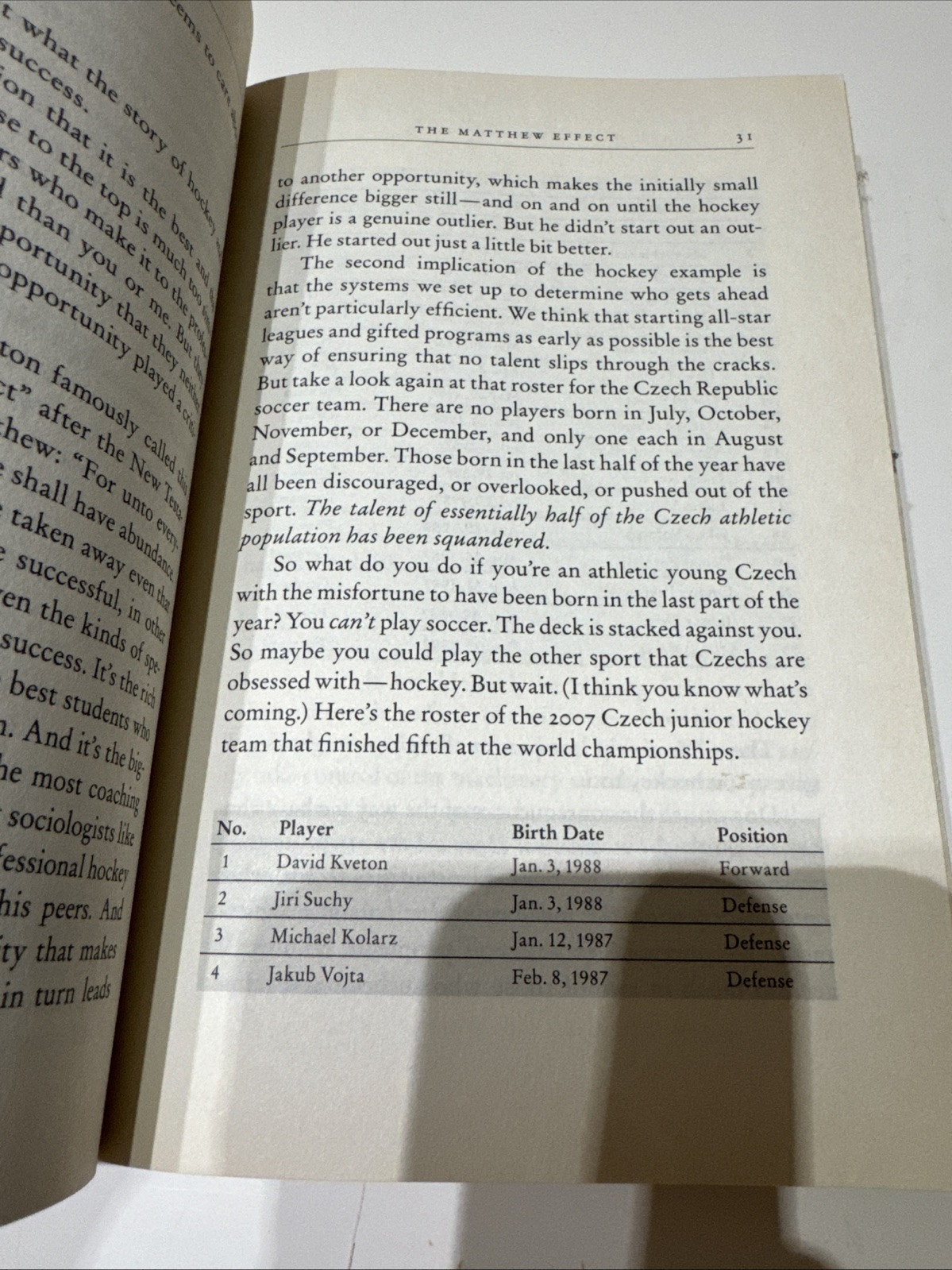 Outliers : The Story of Success by Malcolm Gladwell (2011, Trade Paperback)
