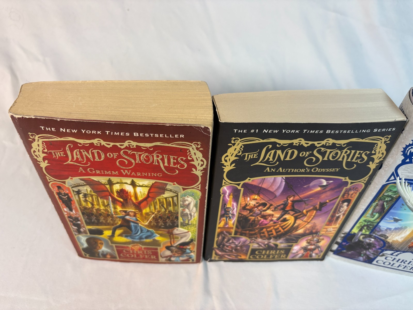 Mixed Lot Of 5 Land Of Stories Chris Colfer Soft & Hardcover Books 2 3 4 5 6