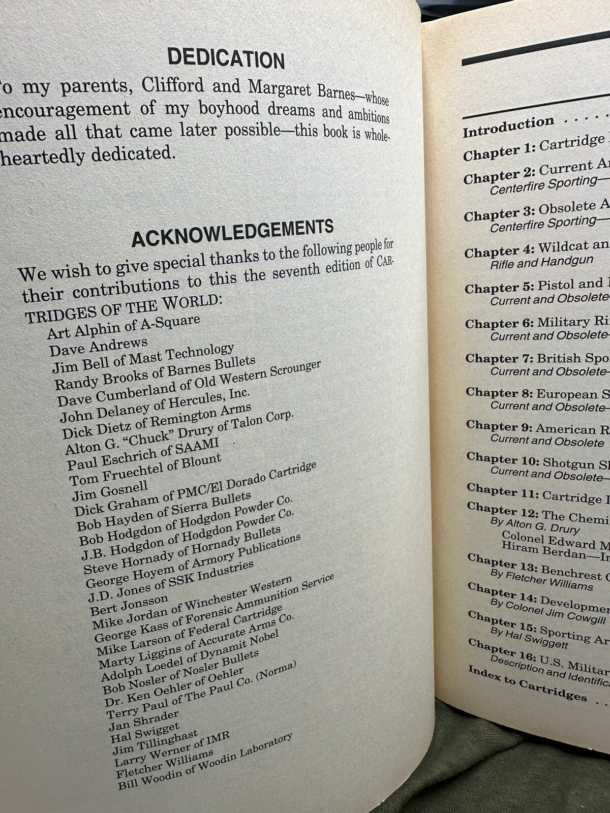 Cartridges of the World – 7th Edition,Revised and Expanded. 464 Pages. F. Barnes