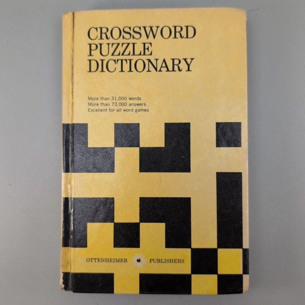 Vintage Crossword Puzzle Dictionary Bettye F Melnicove HC Yellow/Black 1964 USA