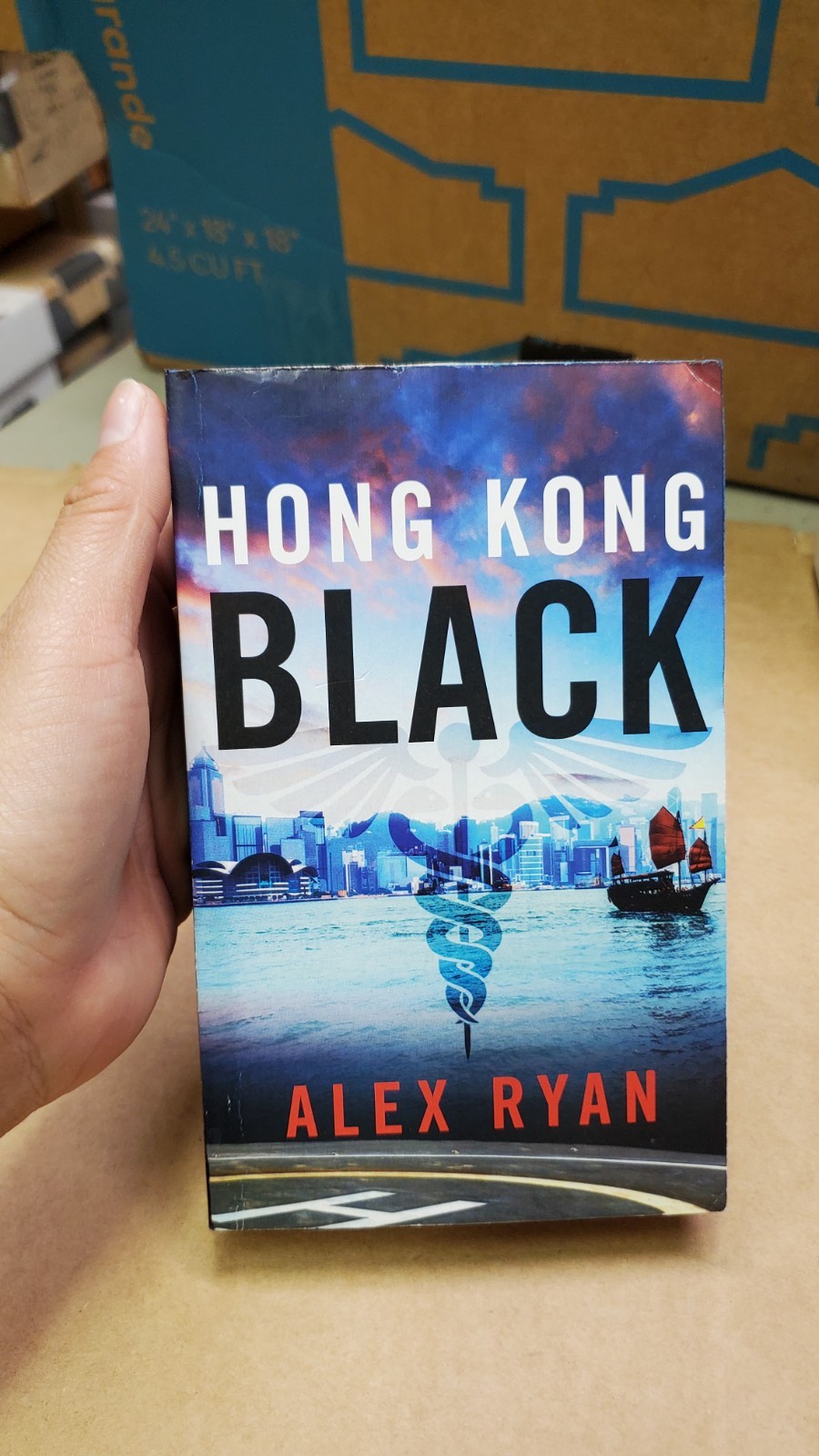 Hong Kong Black By Alex Ryan Worldwide Library 2017 Paperback