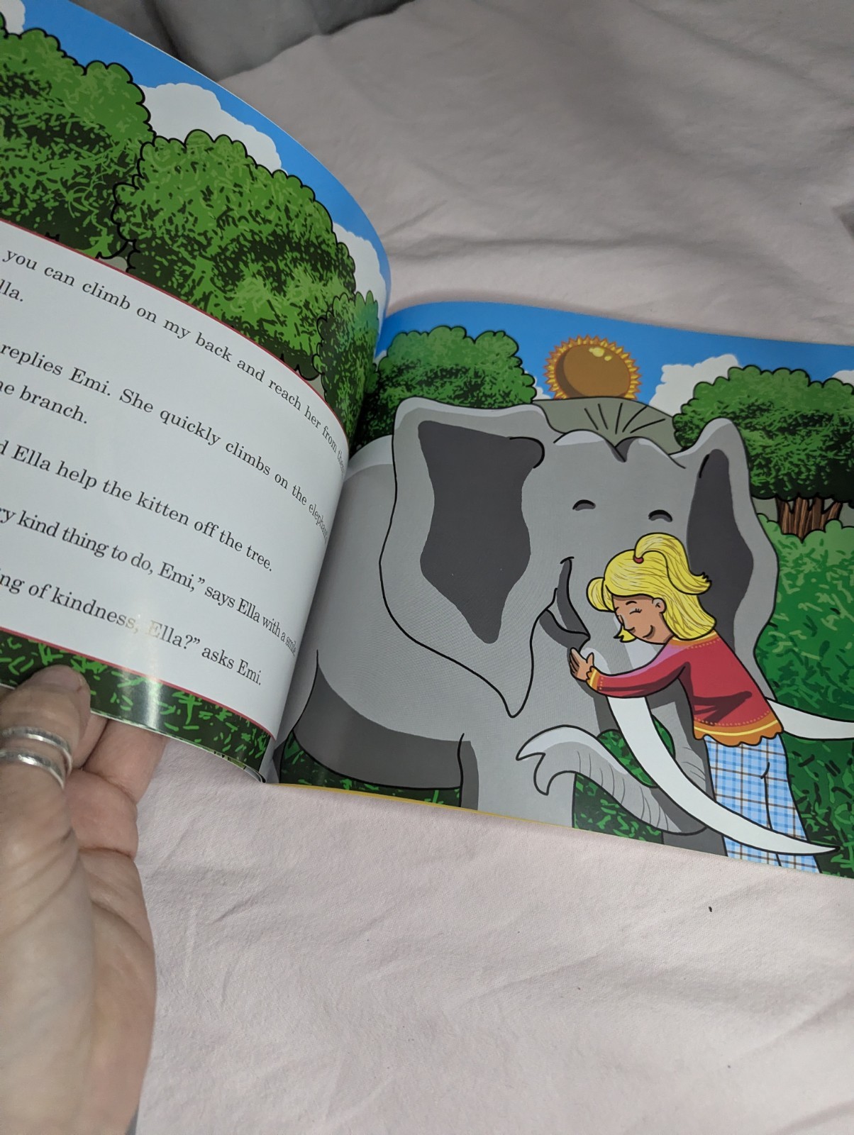Home School Teacher Cloud 9 world character book KINDNESS Kindergarten -1st