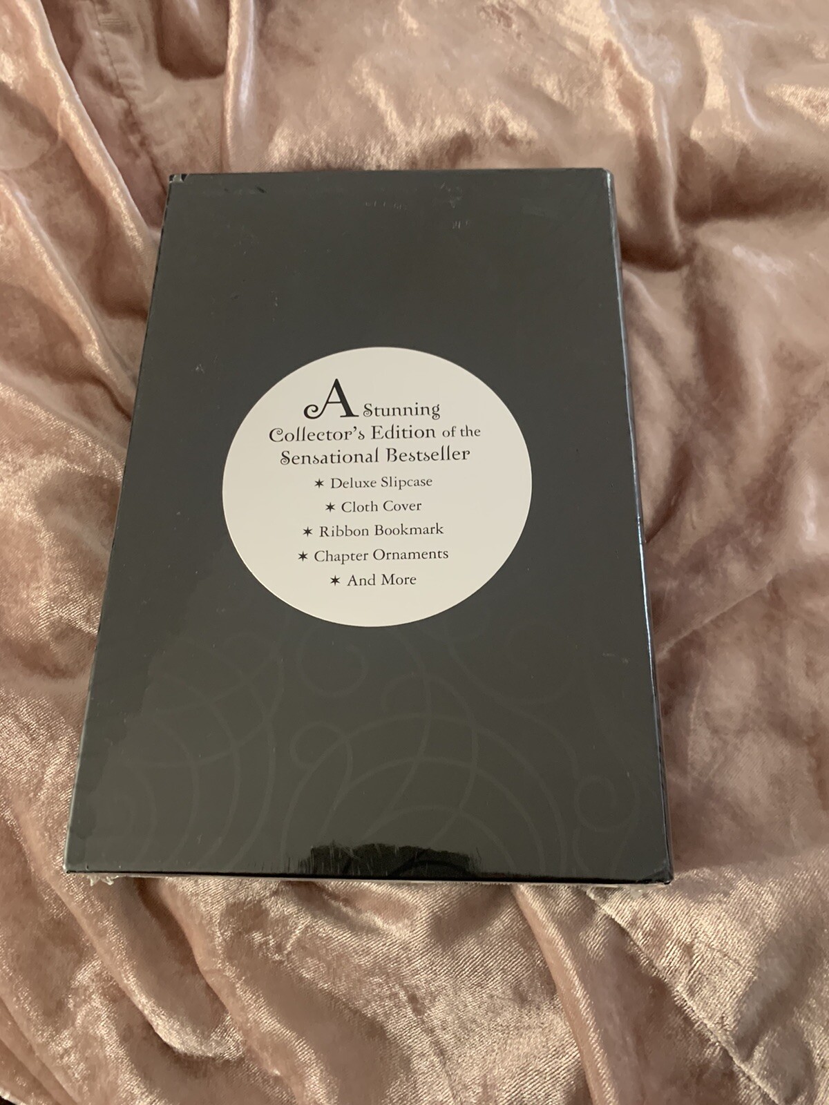 TWILIGHT ~COLLECTOR’S EDITION~SIGNED STEPHENIE MEYER RED AUTOPRINT SIGNATURE