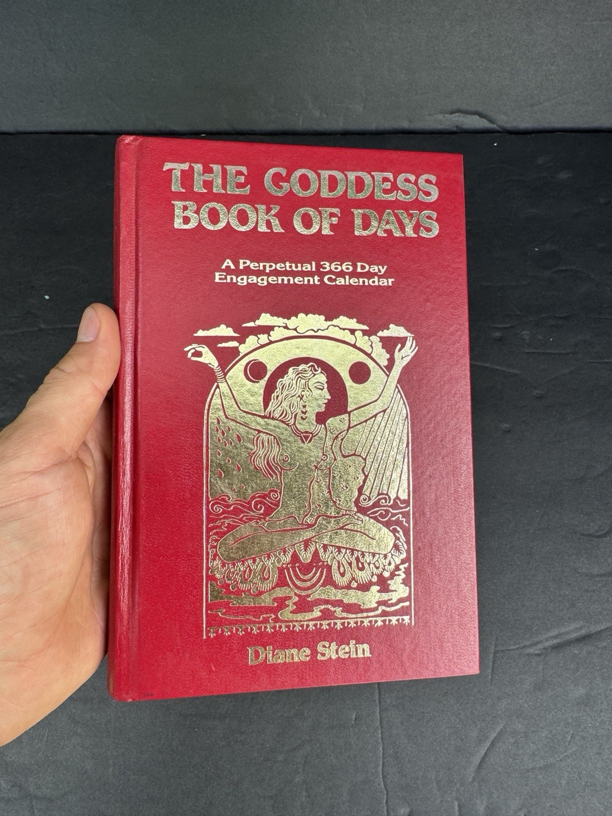 1988 The Goddess Book of Days Diane Stein 1st Ed 1st Print Hardcover
