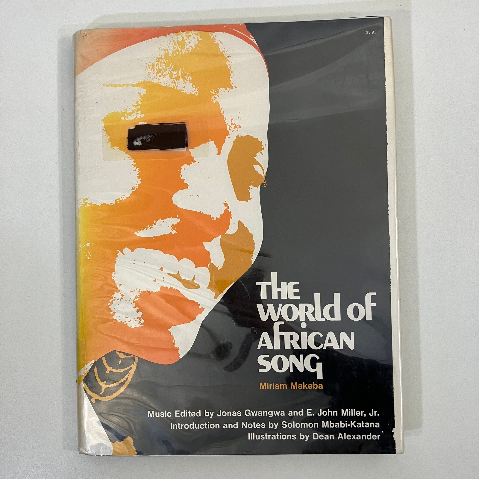 Miriam Makeba Music World of African Song HCDJ Ex-Library 1971 Vintage Book