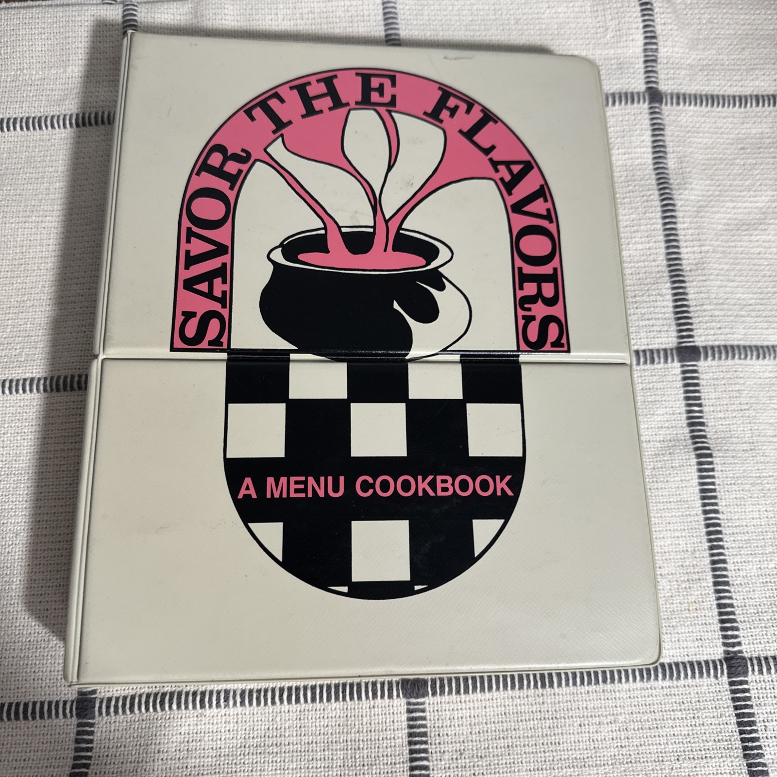 Vintage Church Recipe COOKBOOK 3 Ring Binder Akron OHIO Christ Child Society