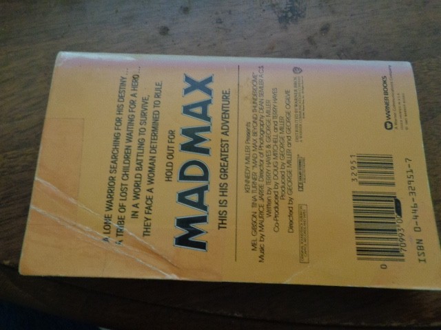 Mad Max BEYOND THUNDERDOME Joan D Vinge 1st Print PB Novelization Used Condition