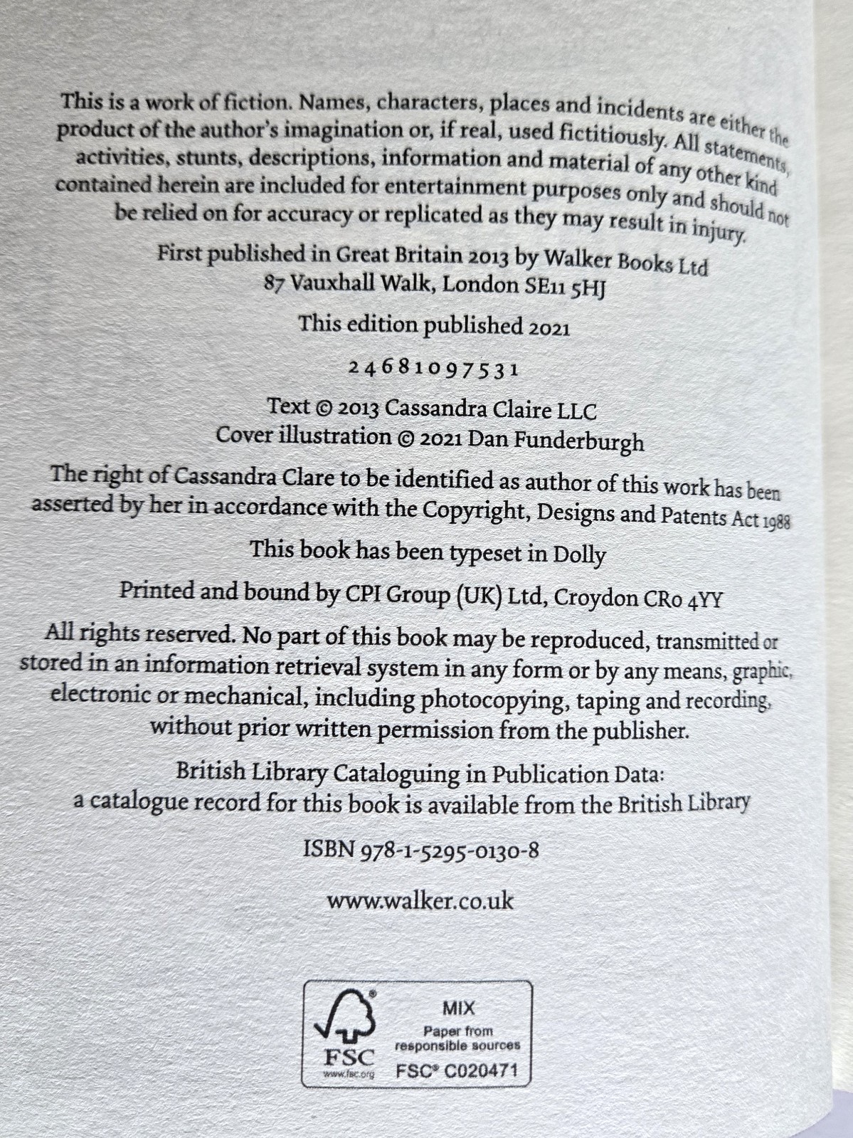 The Infernal Devices Box Set – Cassandra Clare HC (Stamp Signature) Sprayed Edge