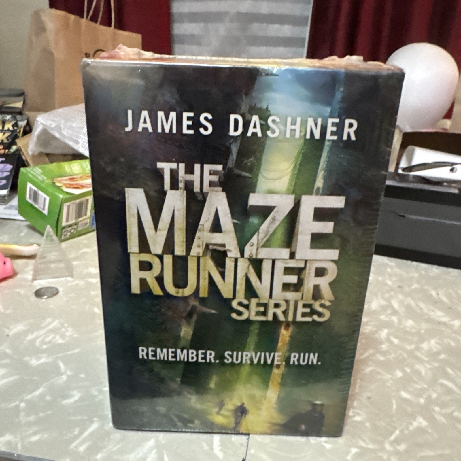 The Maze Runner Series 1 – 4 Book Paperback James Dashner Very Good to Like New