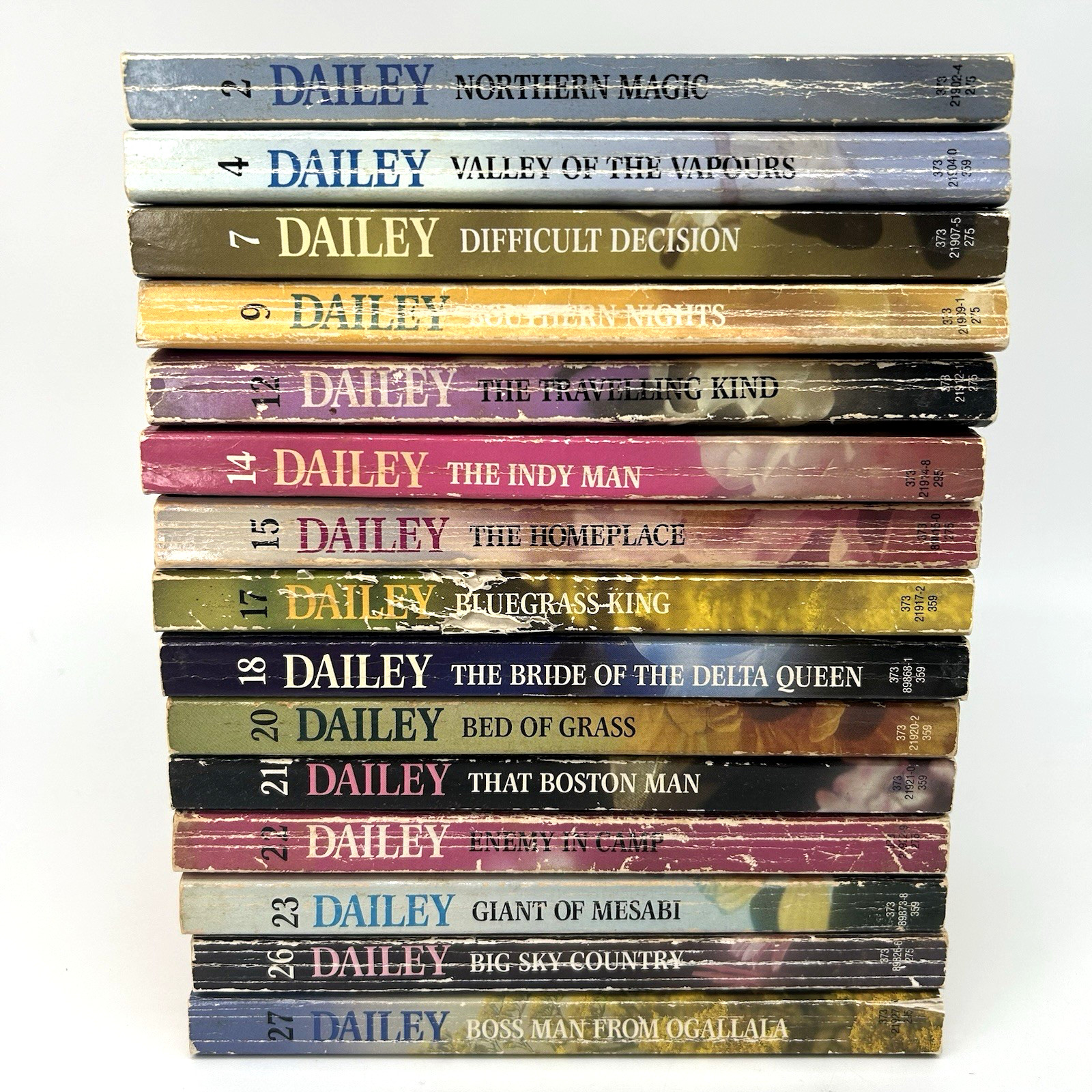 Janet Dailey Americana Series Vintage Harlequin Romance Paperback Book Lot of 15