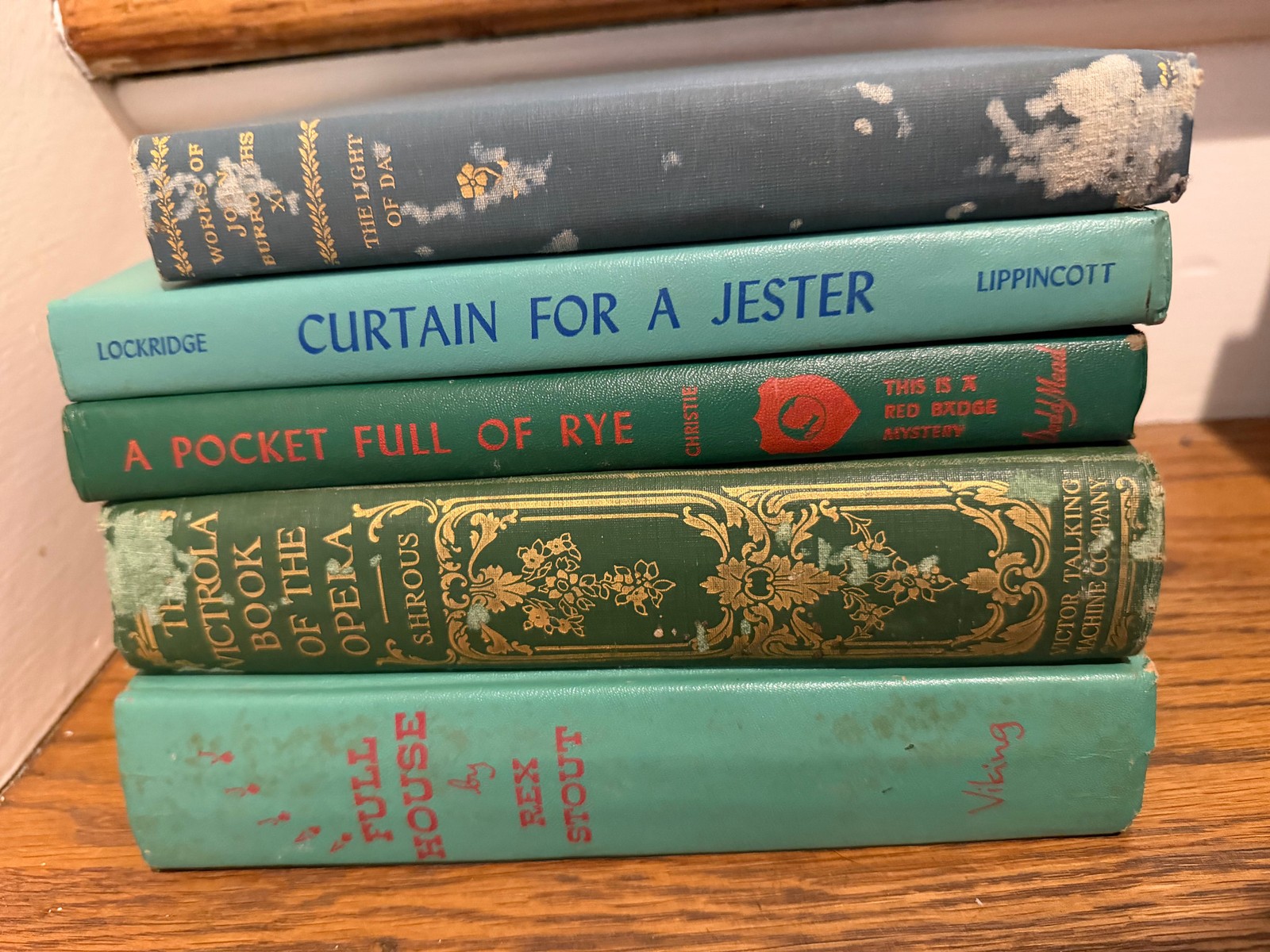 LOT of 5 Vintage Decorative Books GREEN hardcover Staging Decor