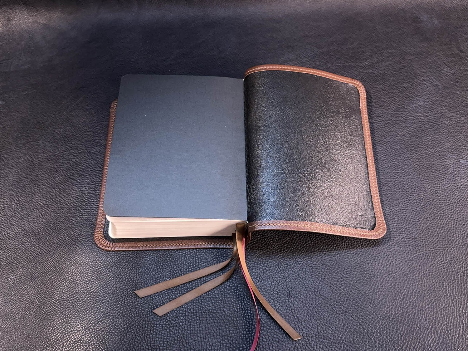 ESV Single Column Journaling Bible, Pebbled Brown Goatskin Leather, 4 Ribbons