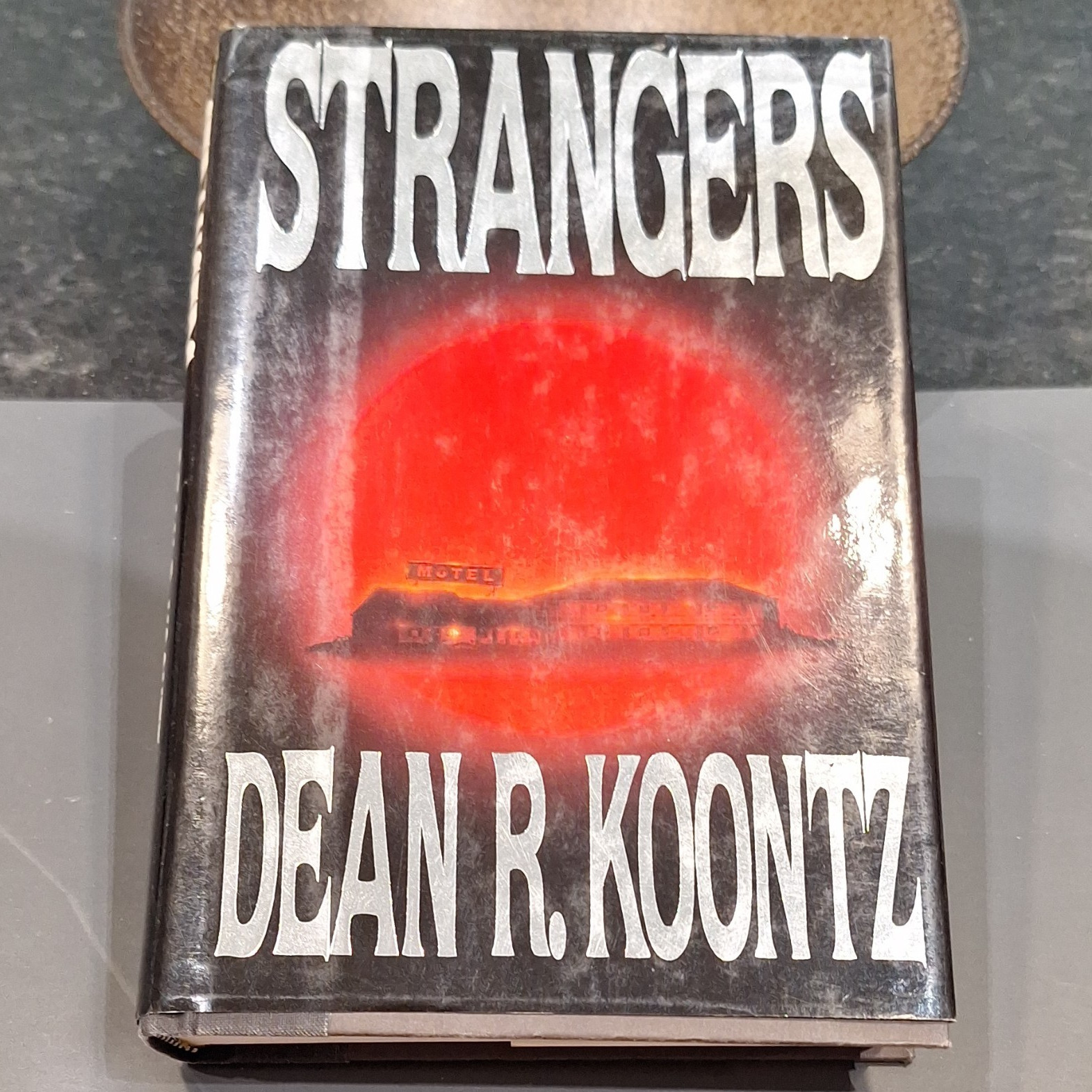 Dean R. Koontz Strangers Hardcover (1986) G.P. Putnam’s Sons Suspense w/ DJ