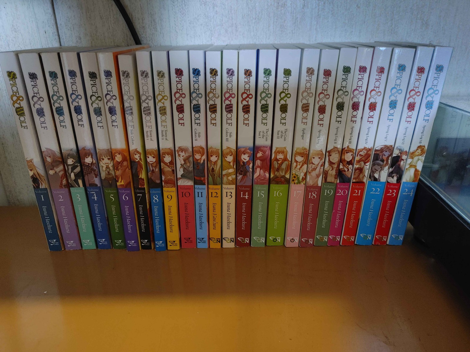 Spice & Wolf Complete Light Novel Collection Volumes 1-24 In Great Condition!