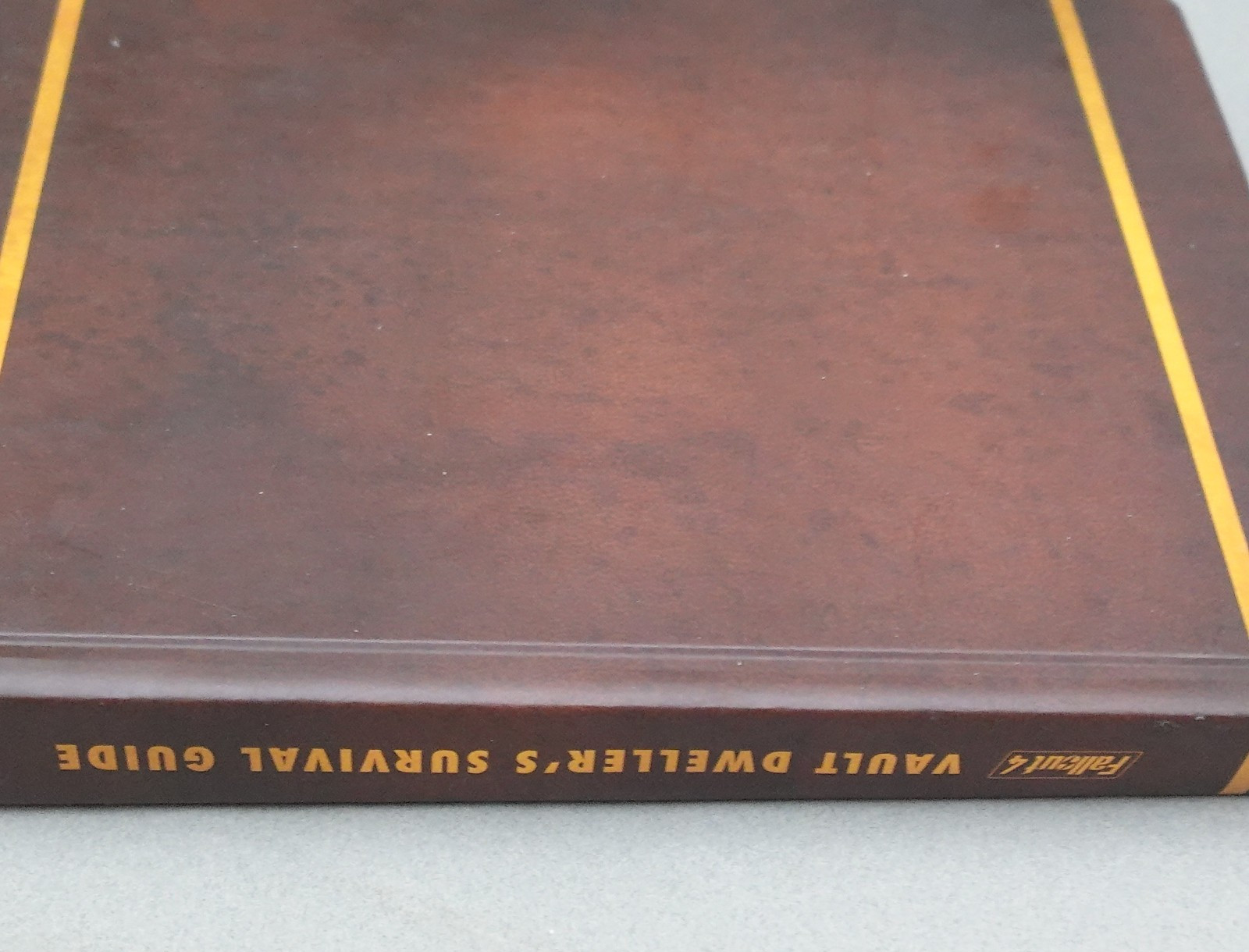 Fallout 4 Vault Dwellers Survival Guide BOOK ONLY Collector’s edition hardcover