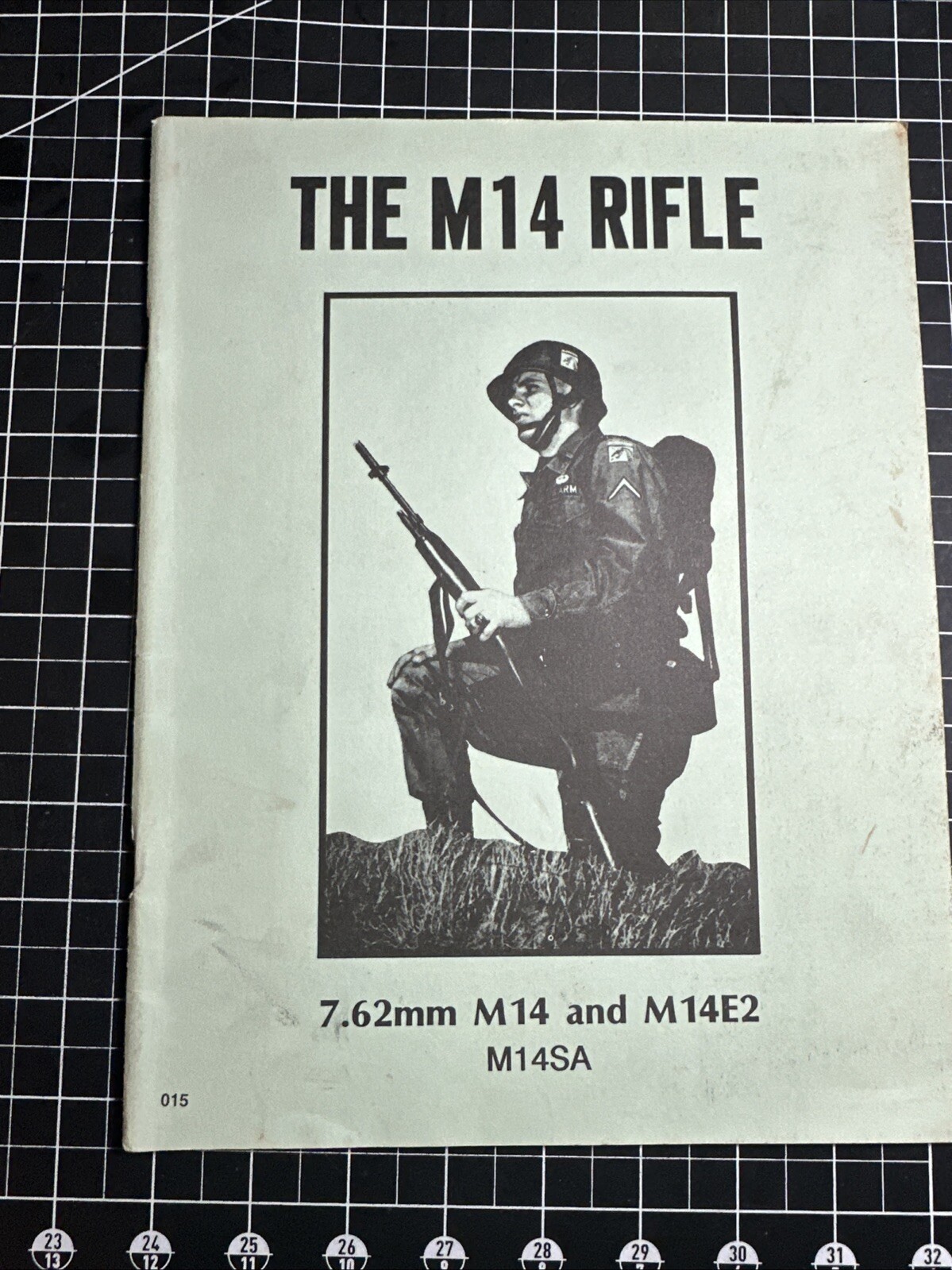 M14 Rifle : 7. 62mm M14 & M14e2 M14sa by Desert Publications