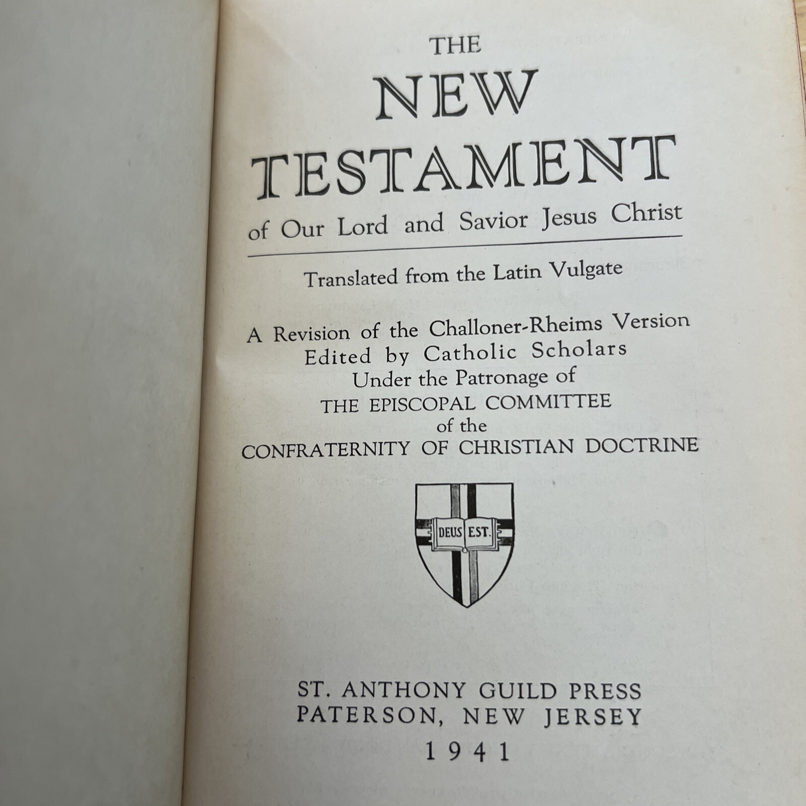 NEW TESTAMENT BIBLE -St. Anthony Guild Press- From the Latin Vulgate (1941) VTG