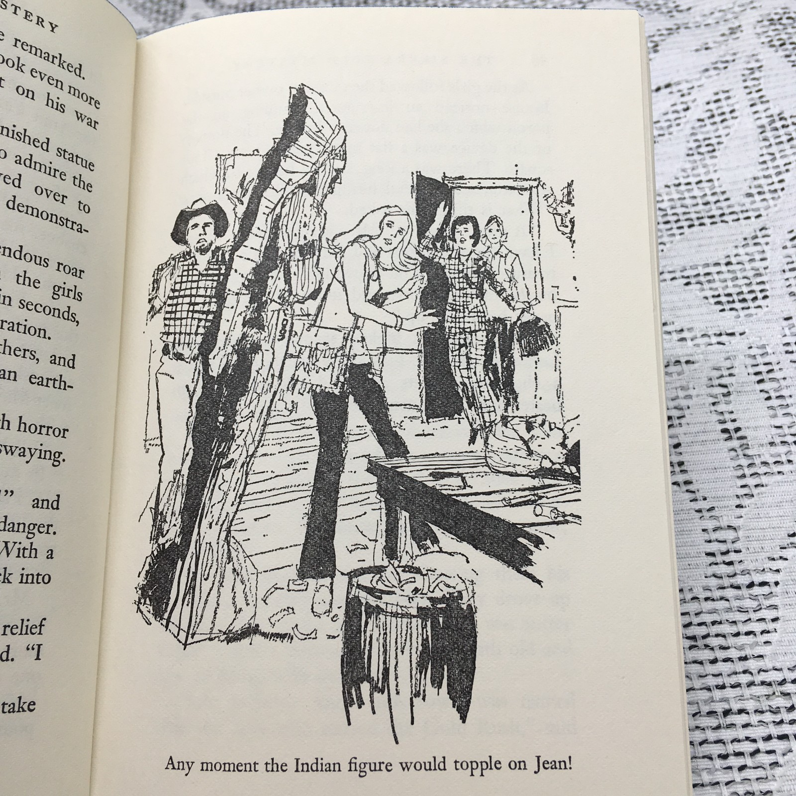 2 BOOK COMBO. The Ghost in the Gallery & The Sierra Gold Mystery Carolyn Keene