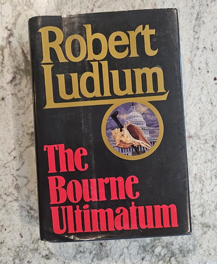 The Bourne Ultimatum by Robert Ludlum 1st Edition (1992, Hardcover)