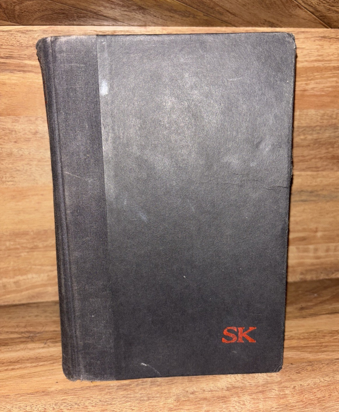 It by Stephen King, Hardcover First Edition Viking Penguin 1986, Horror Novel