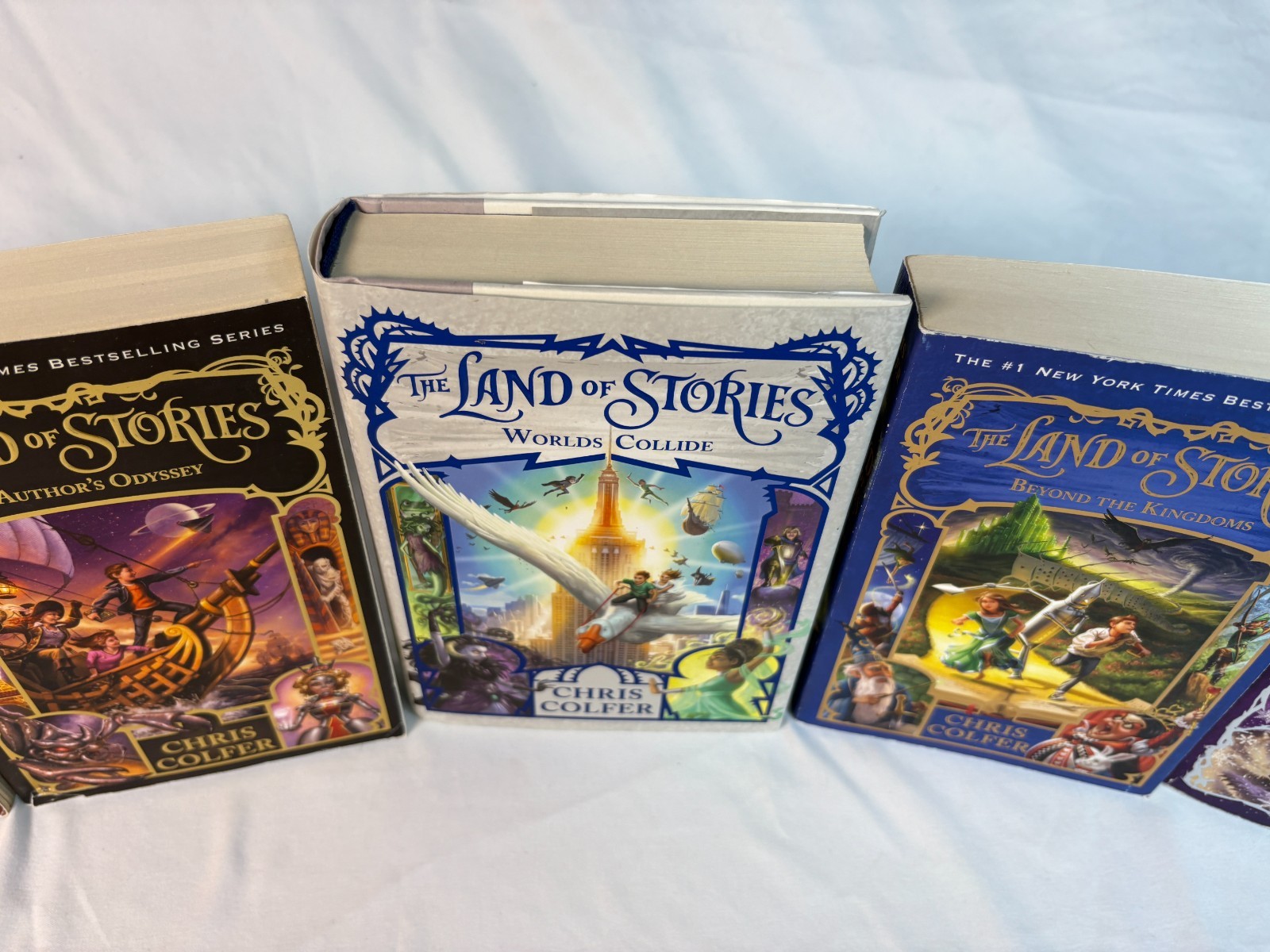 Mixed Lot Of 5 Land Of Stories Chris Colfer Soft & Hardcover Books 2 3 4 5 6