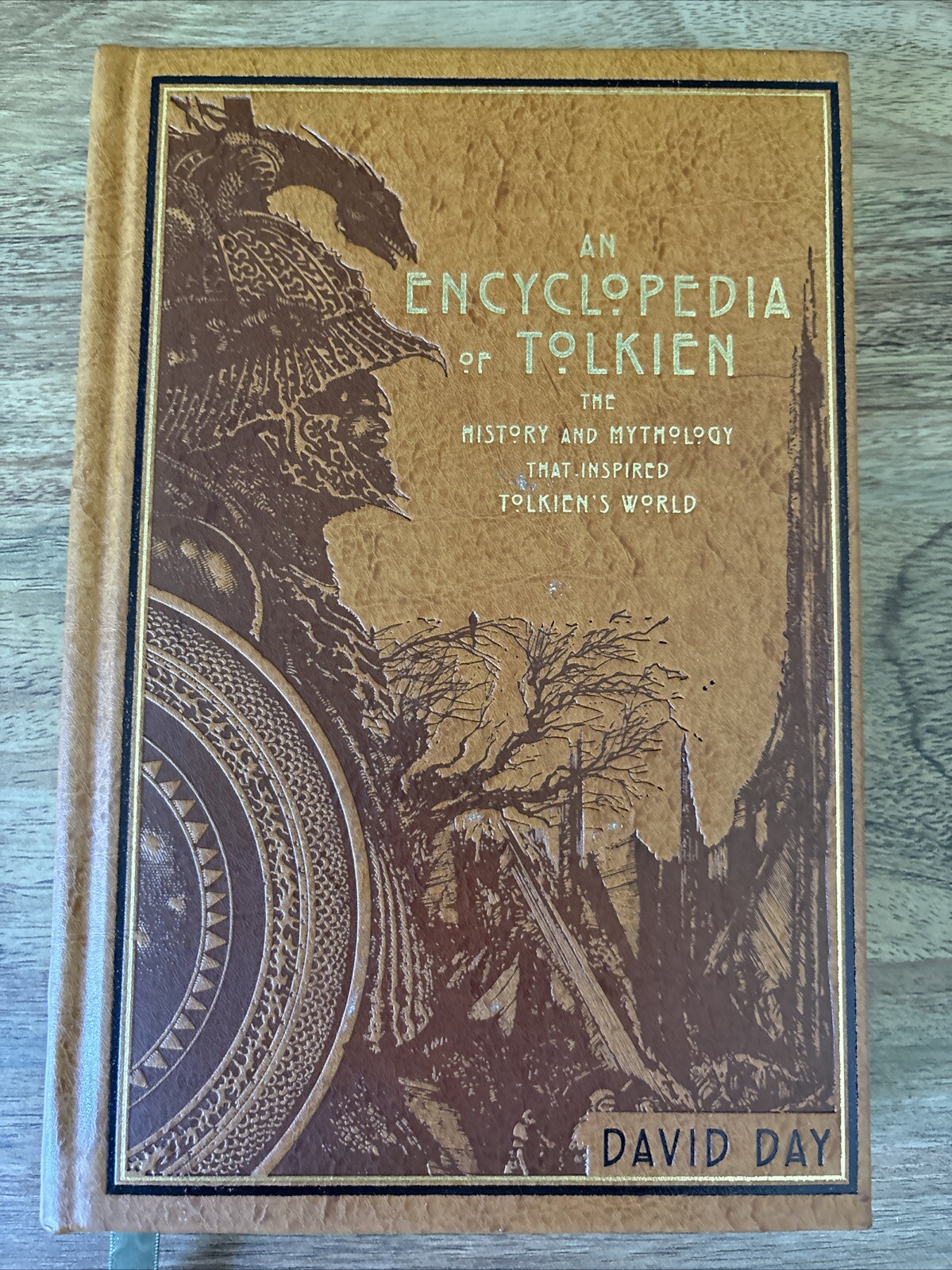 An Encyclopedia of Tolkien – Daniel Day – Canterbury Classics Leather-bound