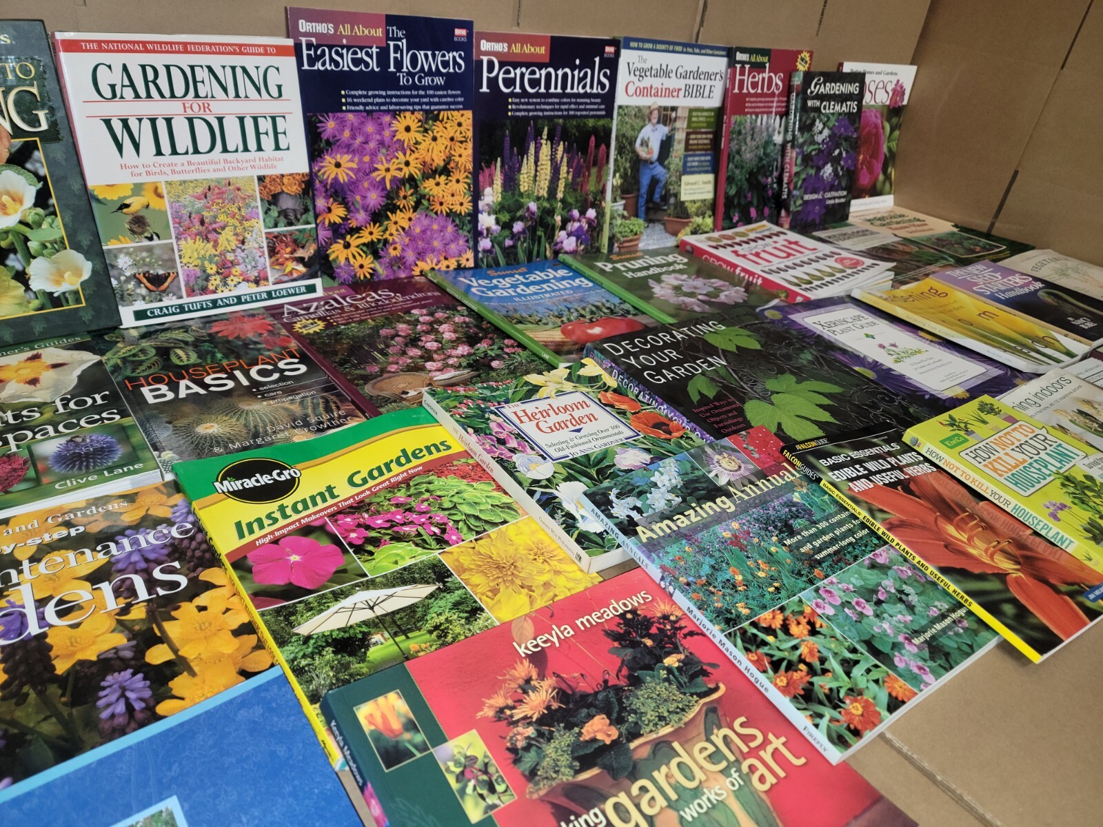 Lot of 20 Gardening Landscape Growing Trees Plant Fruit Flower Books RANDOM*MIX