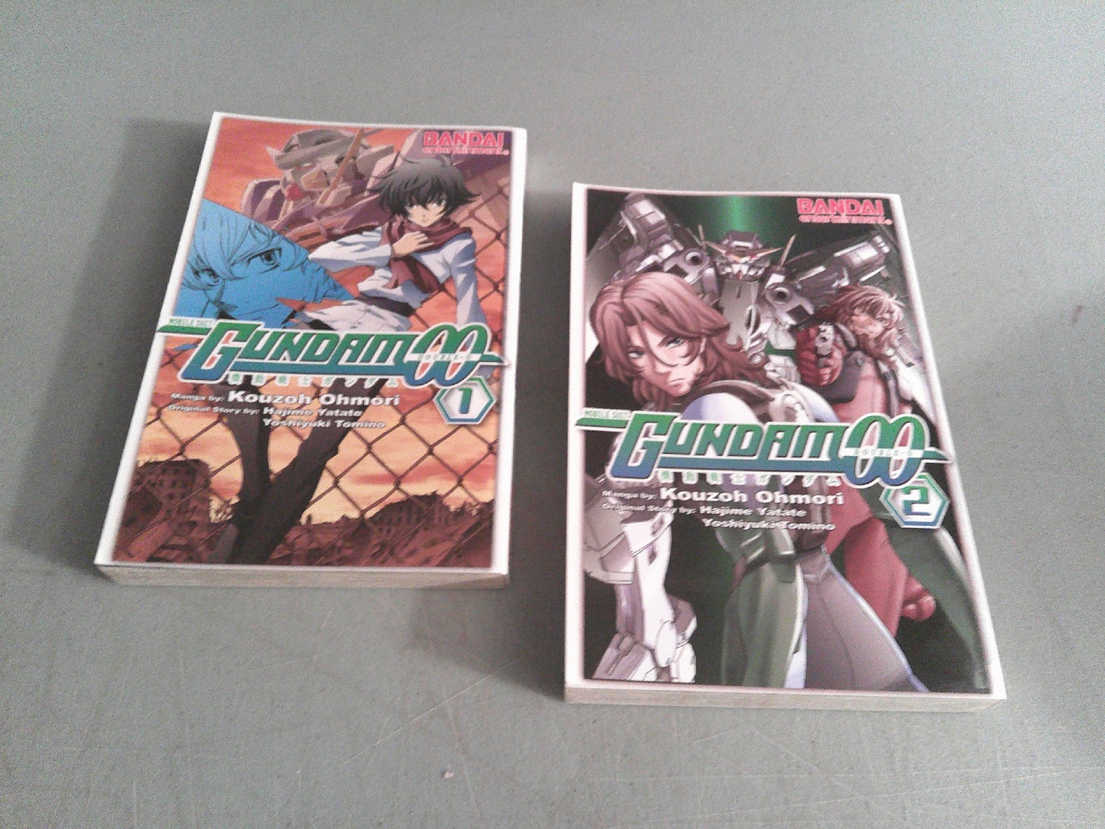 2 Gundam00 Manga Pb Vol. 1,2 First Printings by Kouzoh Ohmori