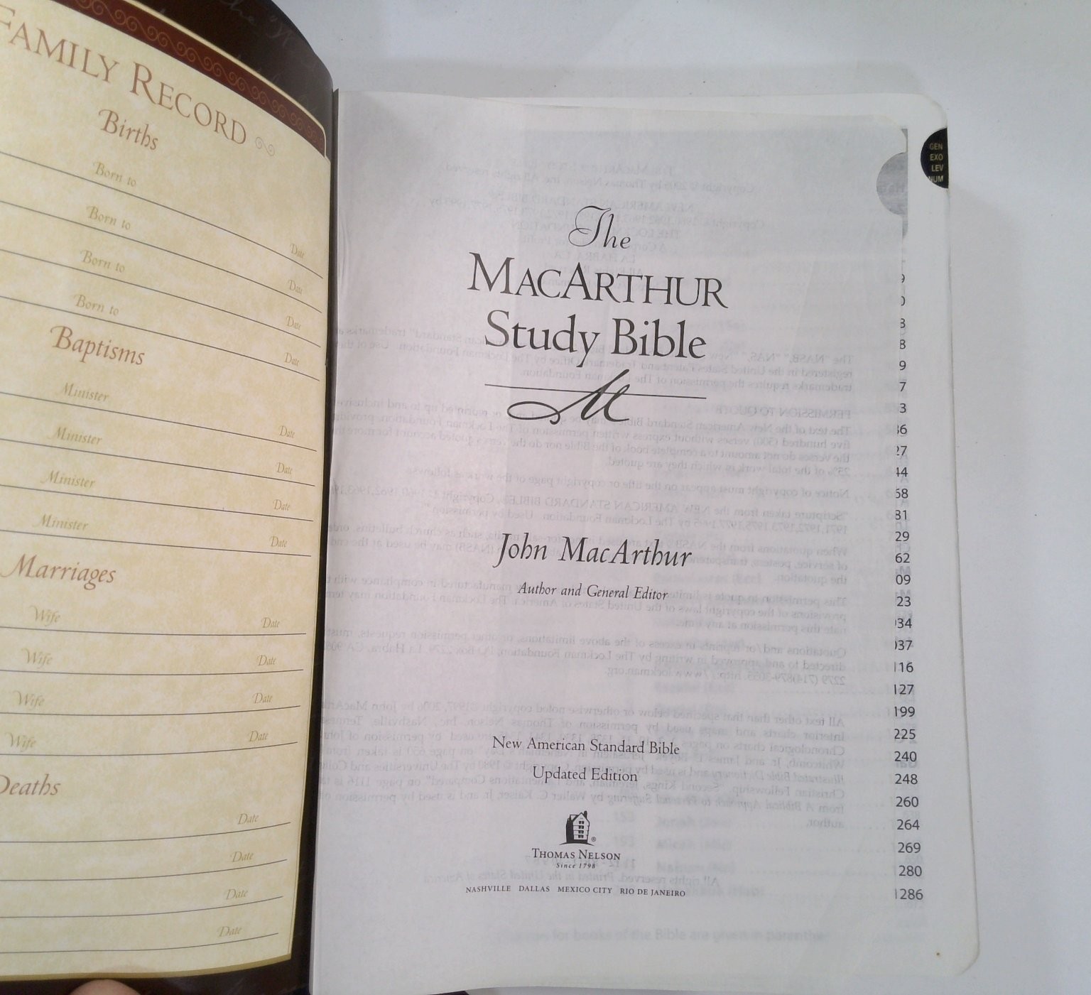 MacArthur Study Bible John MacArthur NASB Updated Edition Thomas Nelson