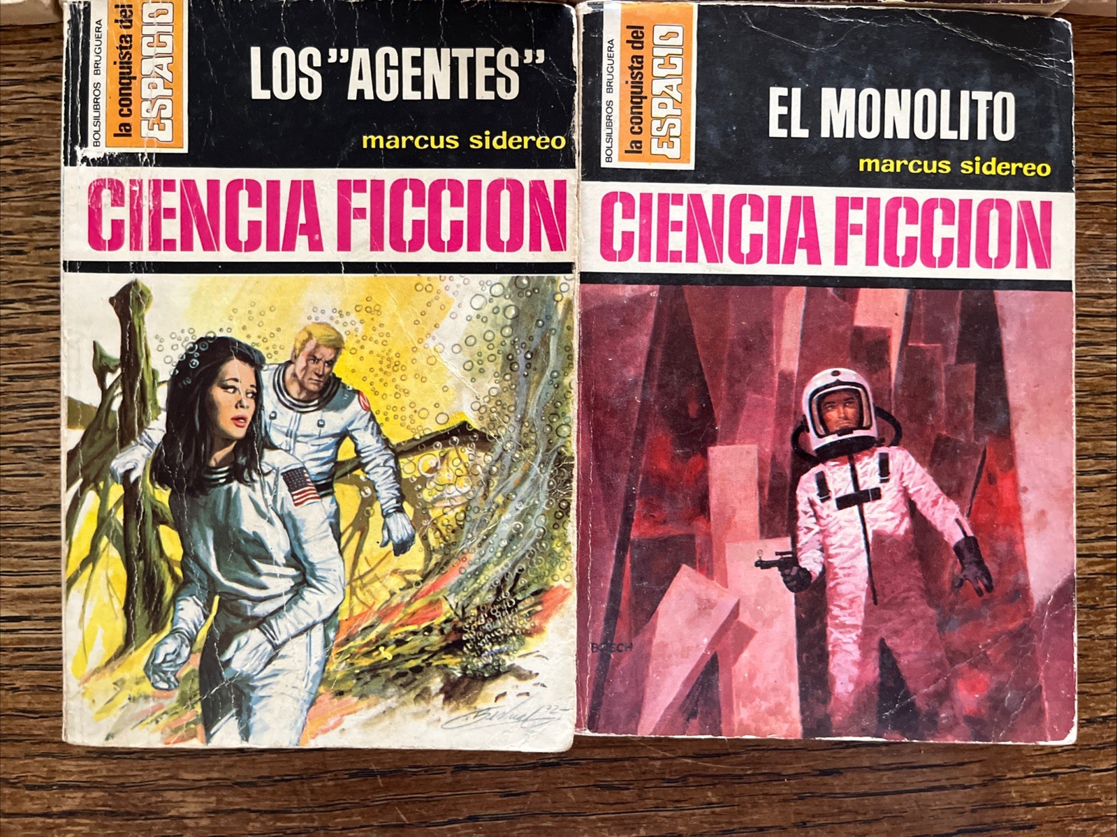 Espacio 10 Spanish Language Science Fiction Fantasy Digest Size Pb’s Lot 15 PP