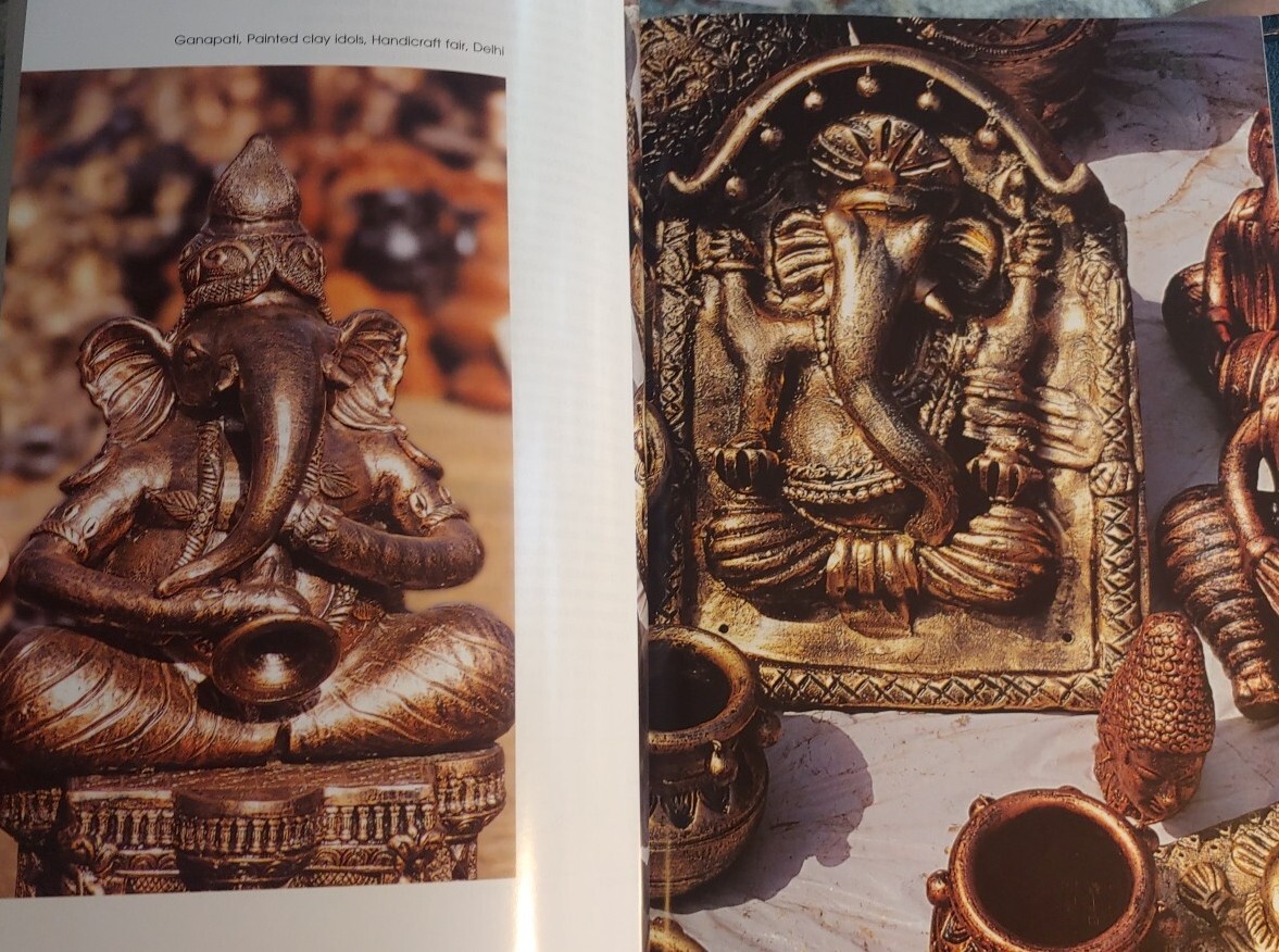 Ganesha – The God Of India, Sunil Vaidyanathan, Bombay 2004