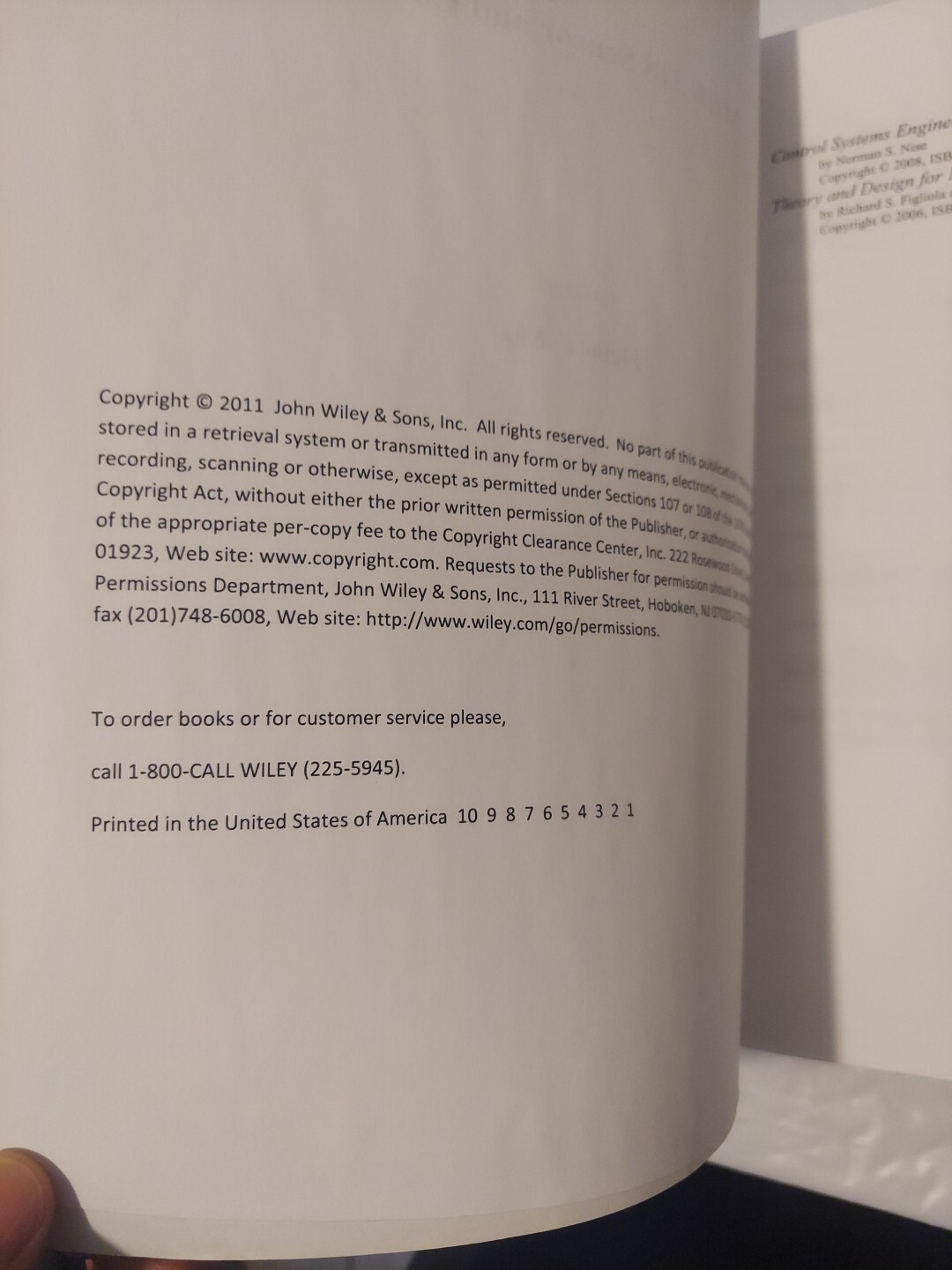 MAE 318 Sensor And Controls . Good Paperback Book.