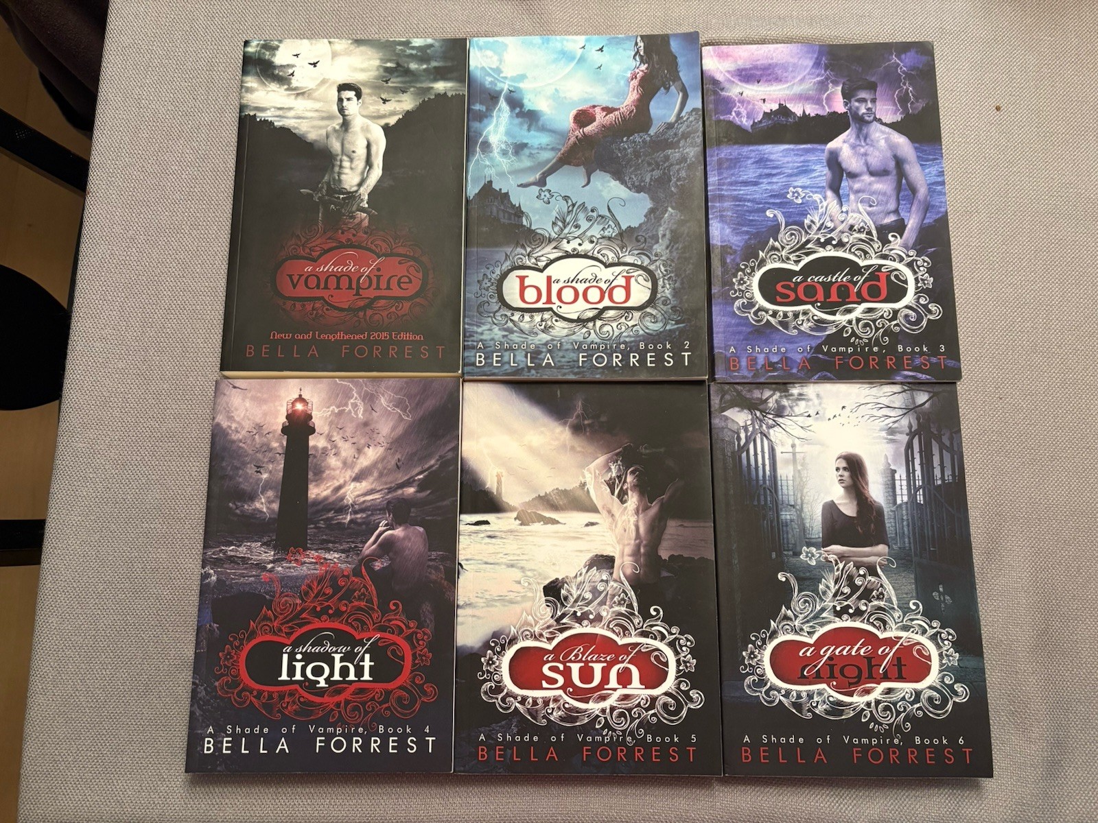 Shade Of Vampire Books 1-6 Bella Forrest