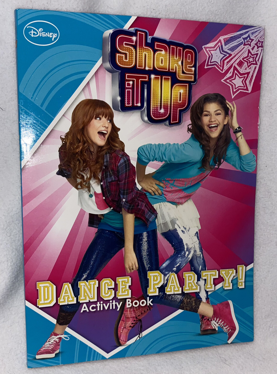 Disney Channel Shake it Up Dance Party Activity Book Zendaya Bella Thorne NEW
