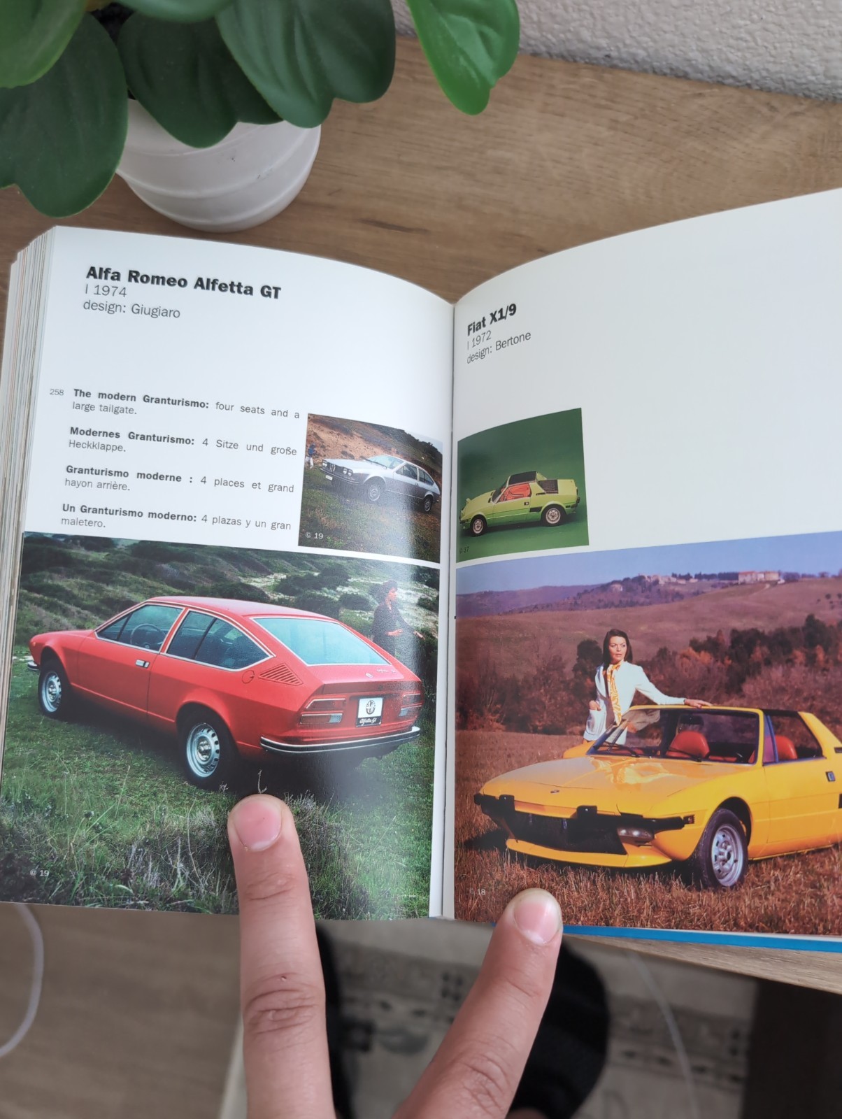 Car Design (Designpockets) – Paperback By teNeues – GOOD
