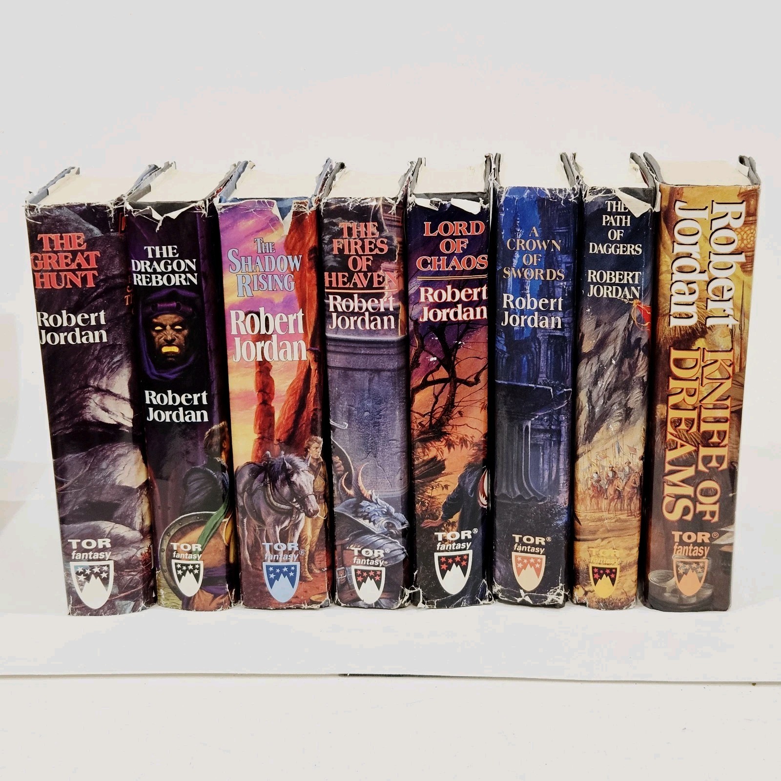 8 Books Lot The Great Hunt Dragon Reborn Series ROBERT JORDAN Book Club Editions