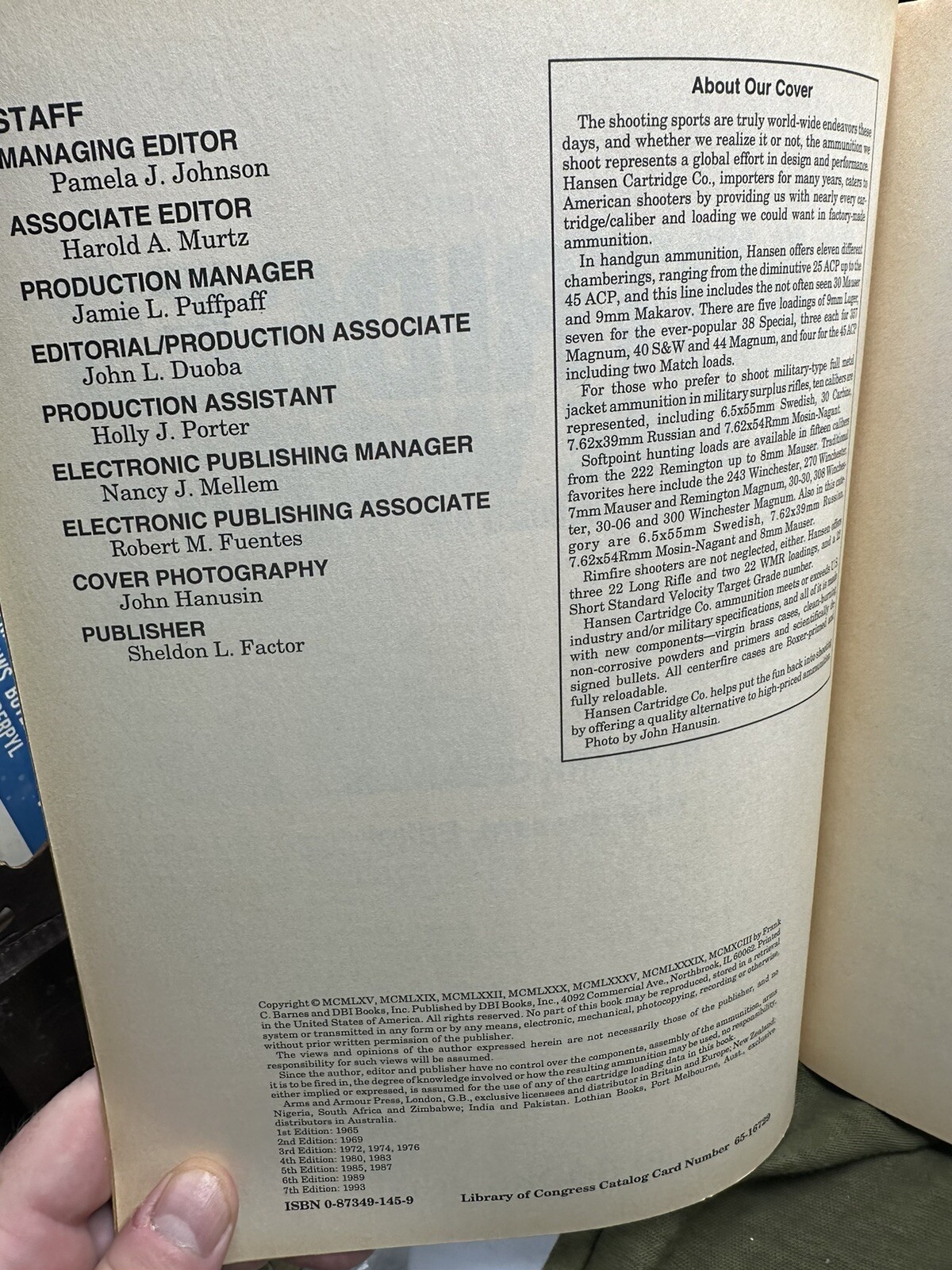 Cartridges of the World – 7th Edition,Revised and Expanded. 464 Pages. F. Barnes