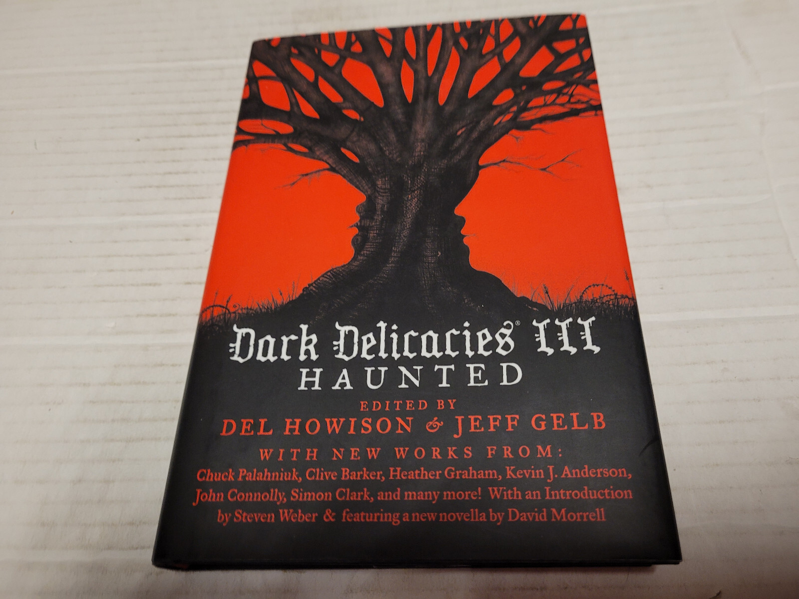 Dark Delicacies III : by Jeff Gelb (20091st/1st SIGNED by 6 contributors